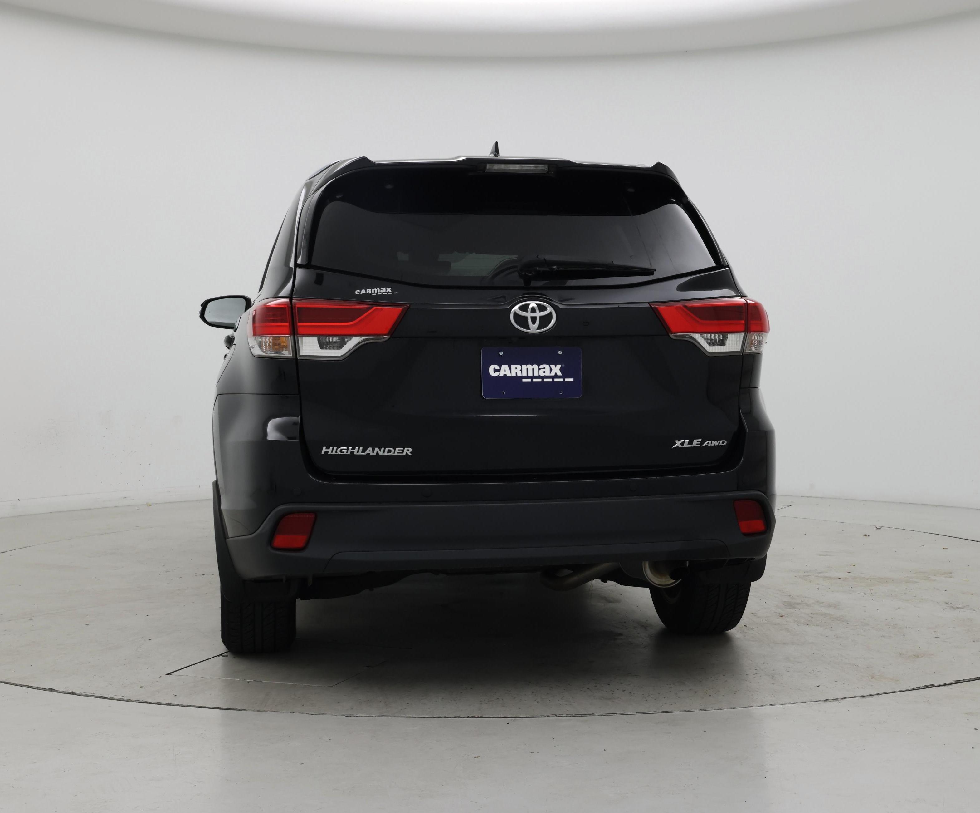 Thumbnail: 2019 Toyota Highlander - 6
