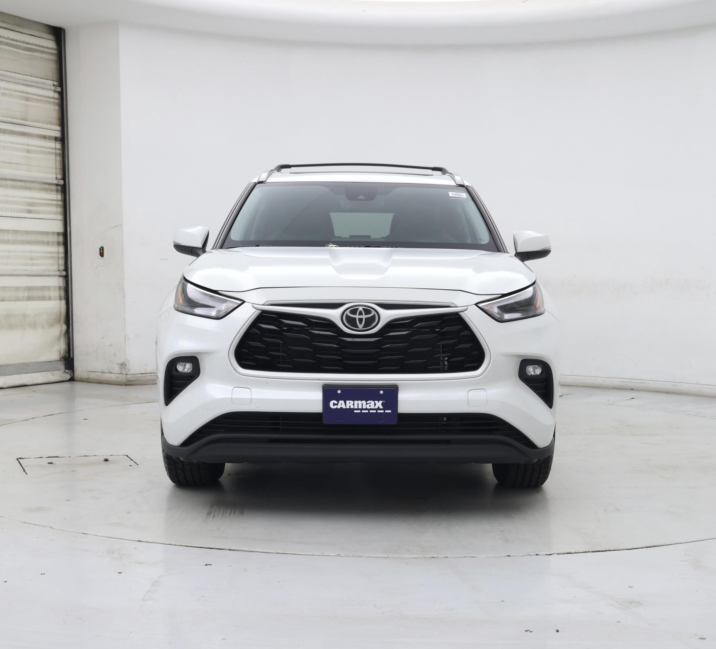 Thumbnail: 2022 Toyota Highlander - 5