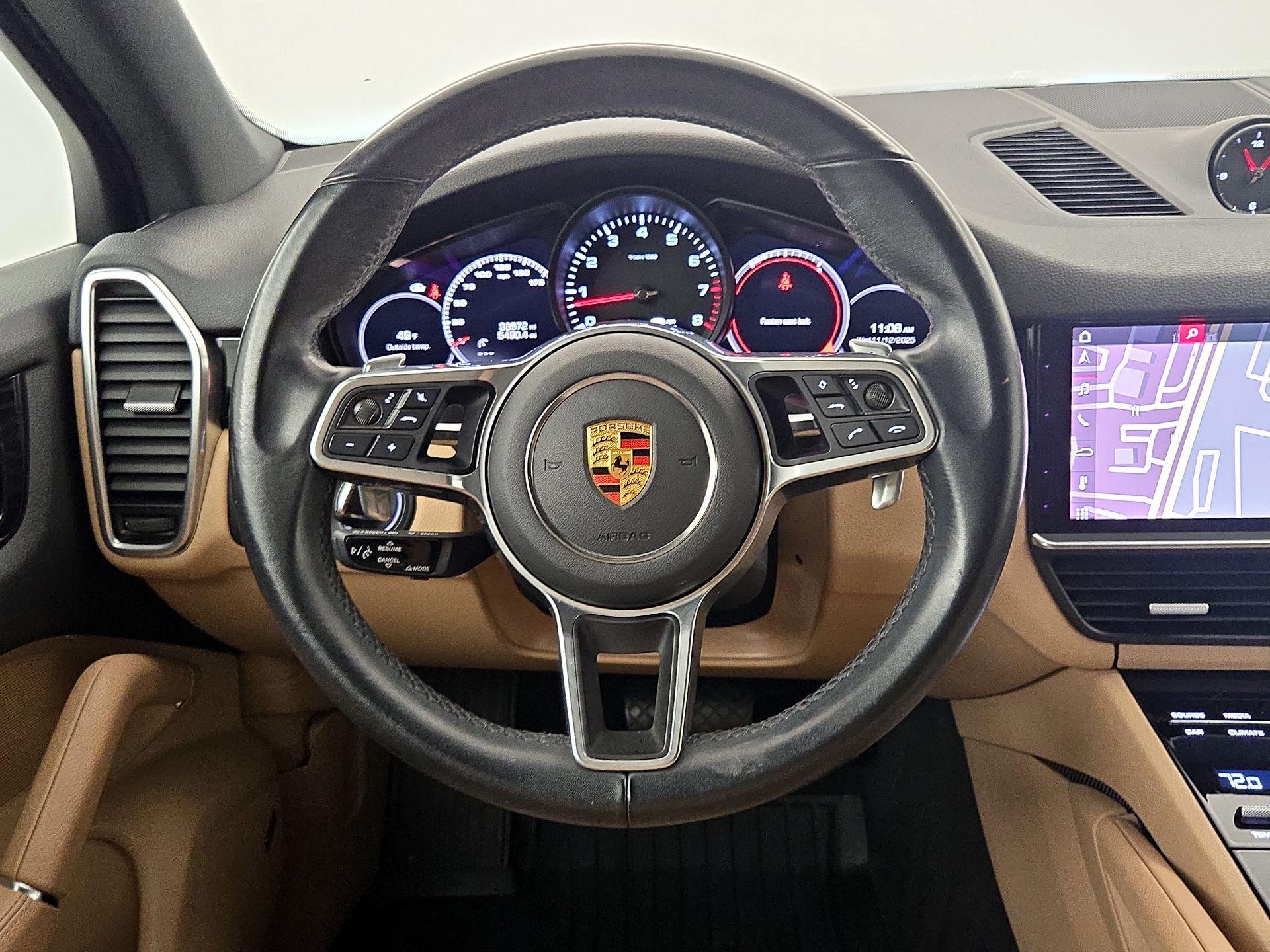 Thumbnail: 2021 Porsche Cayenne - 10