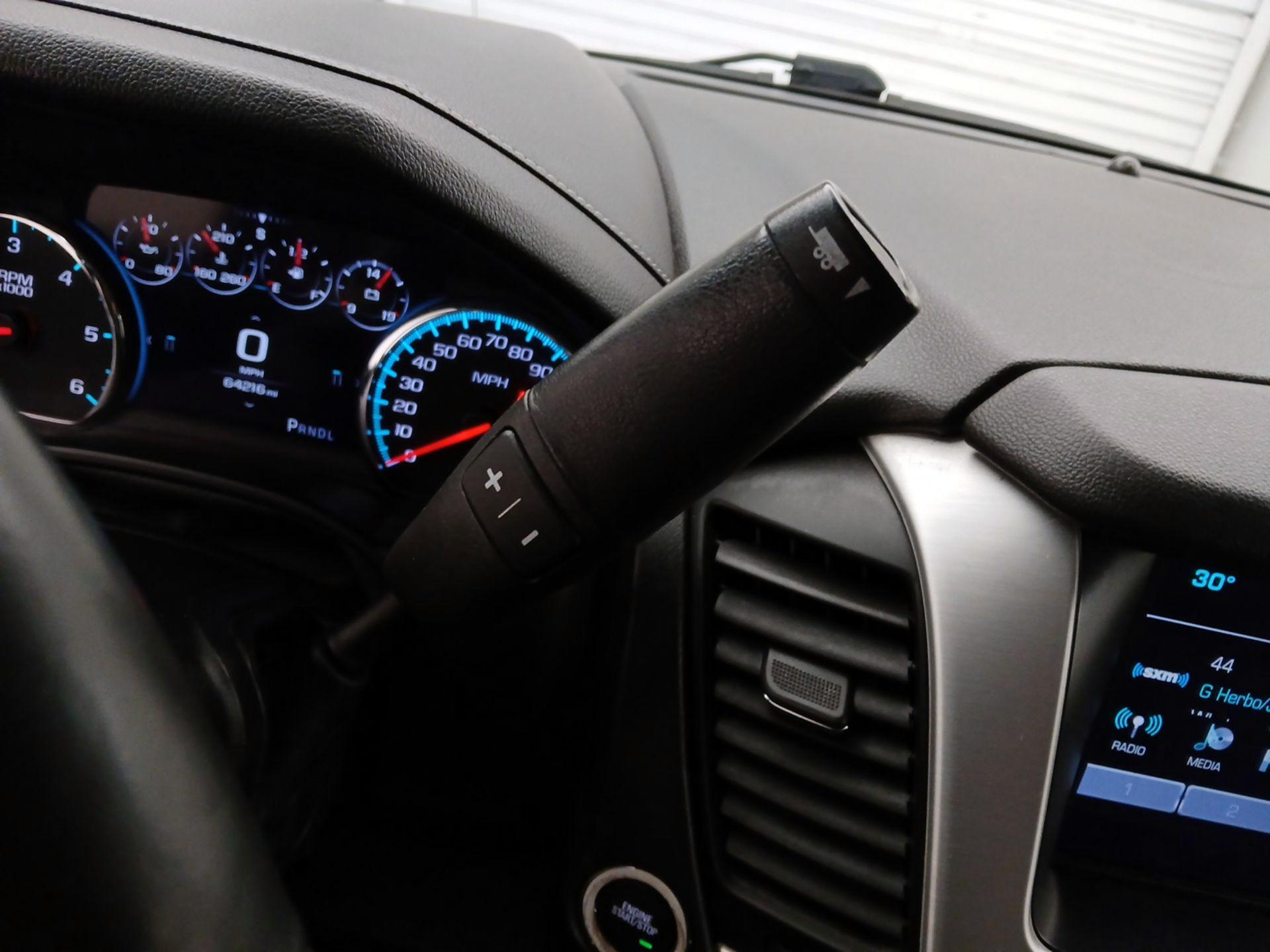 Thumbnail: 2017 GMC Yukon - 17