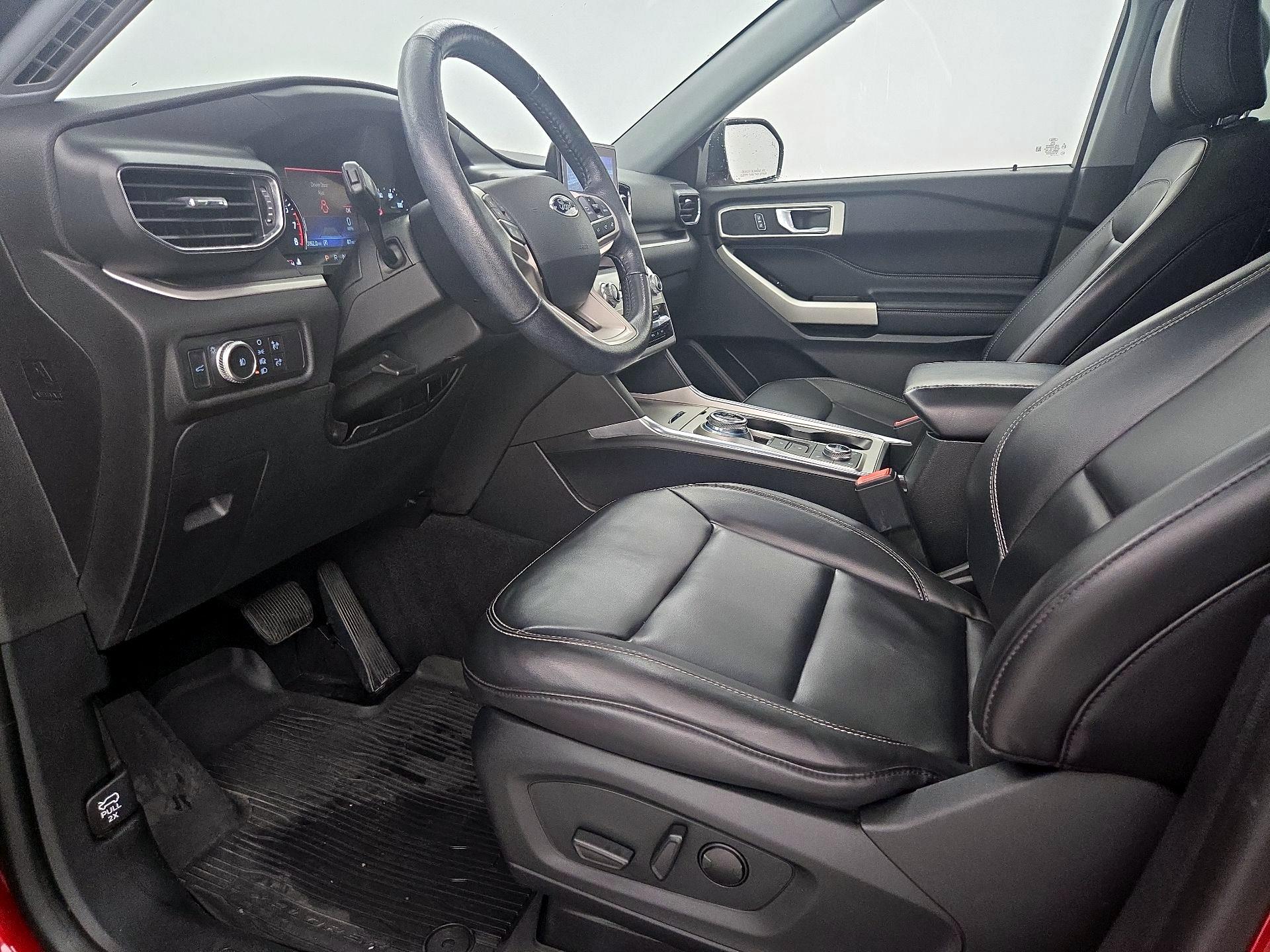 Thumbnail: 2021 Ford Explorer - 11