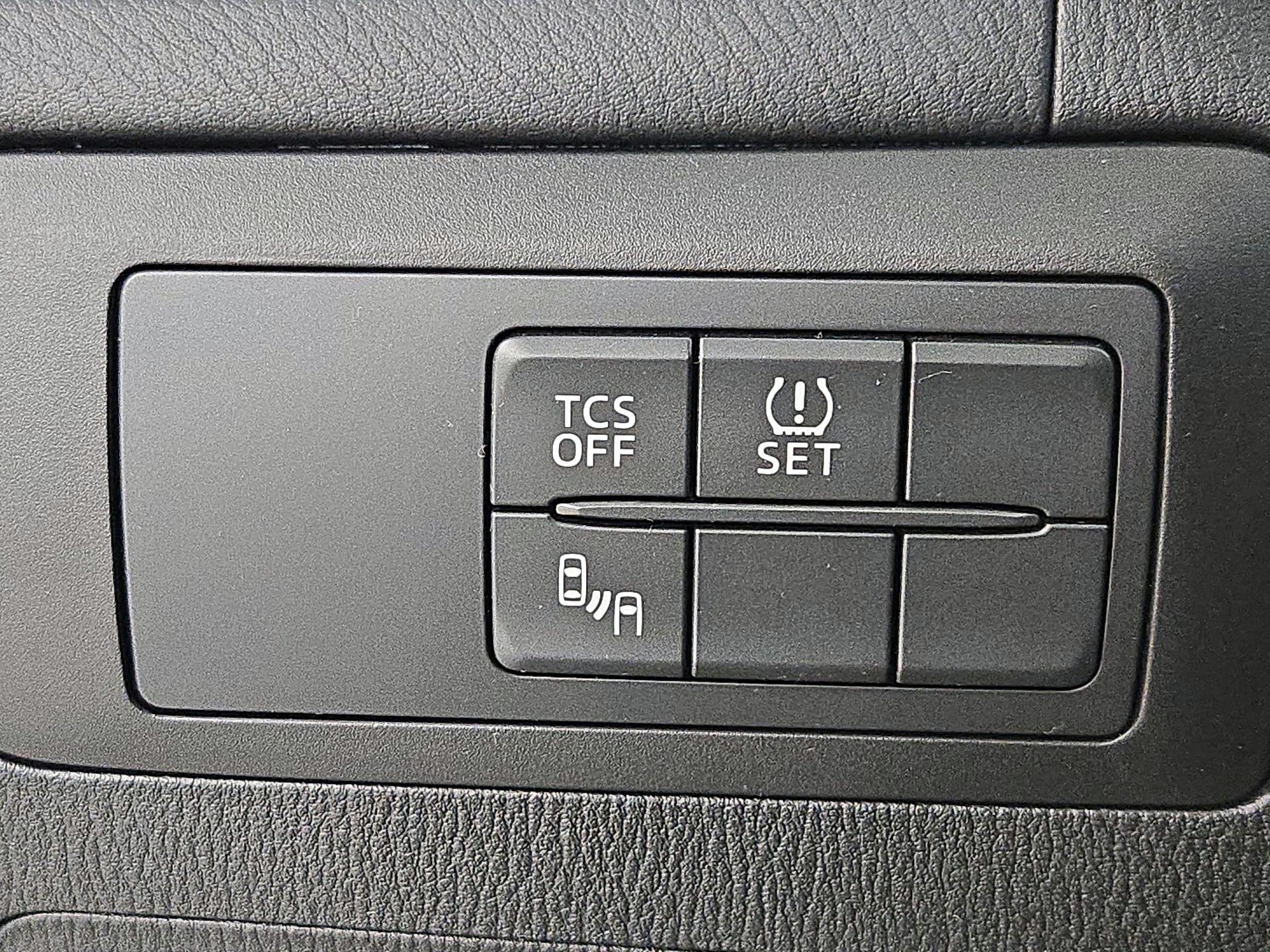 Thumbnail: 2016 Mazda CX-5 - 13