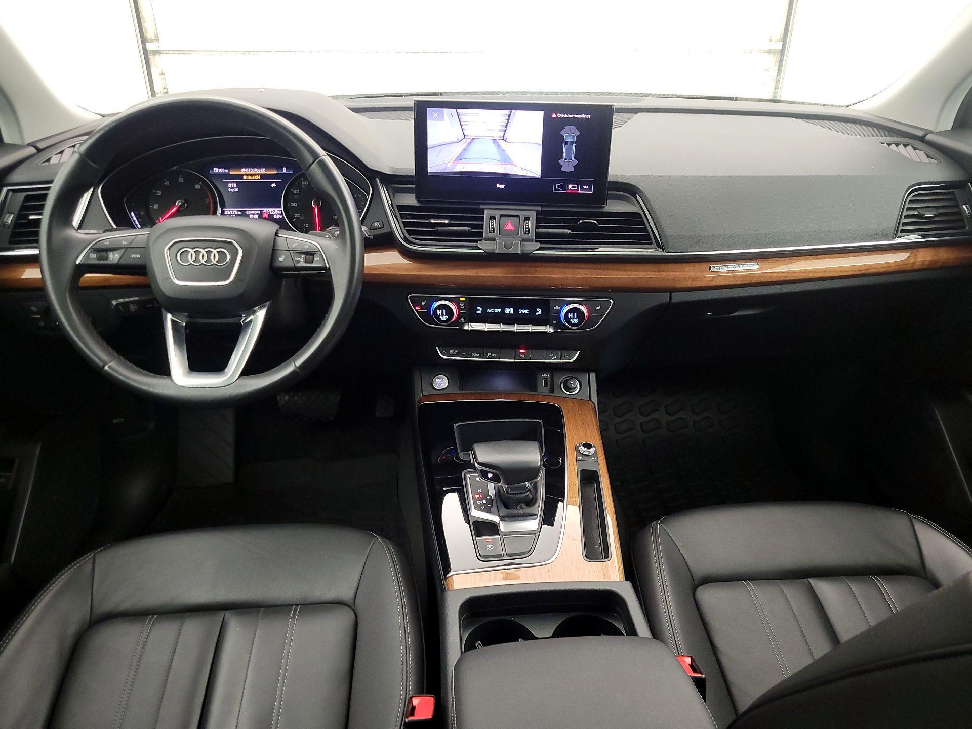 Thumbnail: 2023 Audi Q5 - 9