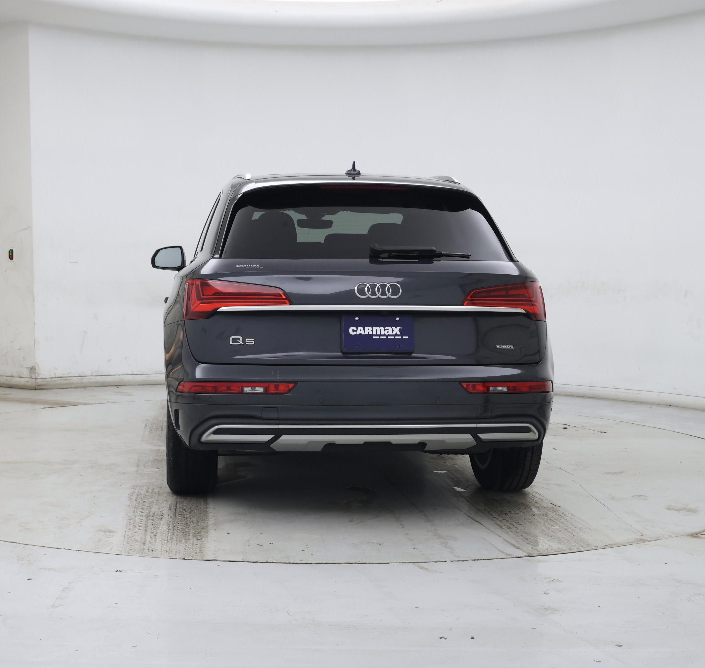 Thumbnail: 2023 Audi Q5 - 6