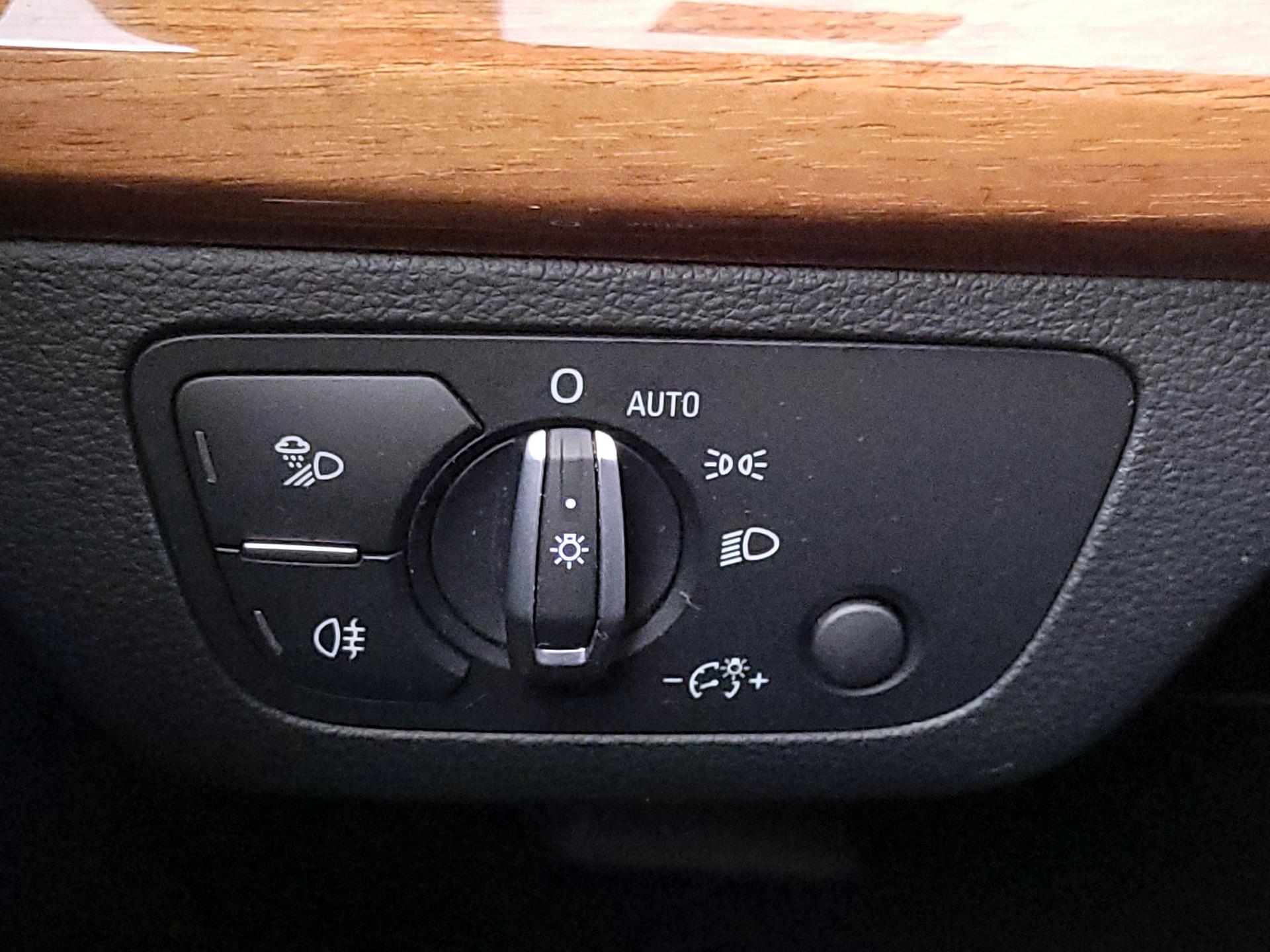 Thumbnail: 2023 Audi Q5 - 13