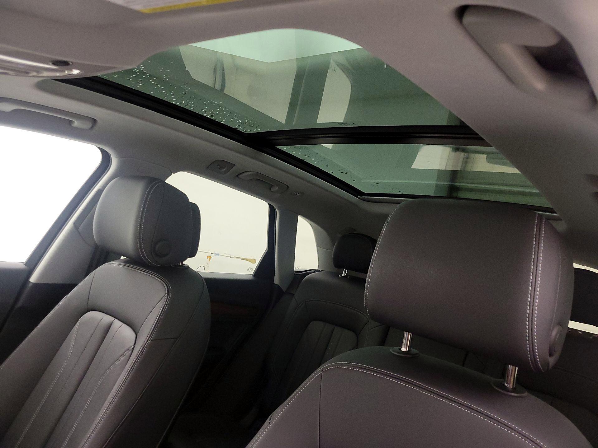 Thumbnail: 2023 Audi Q5 - 19