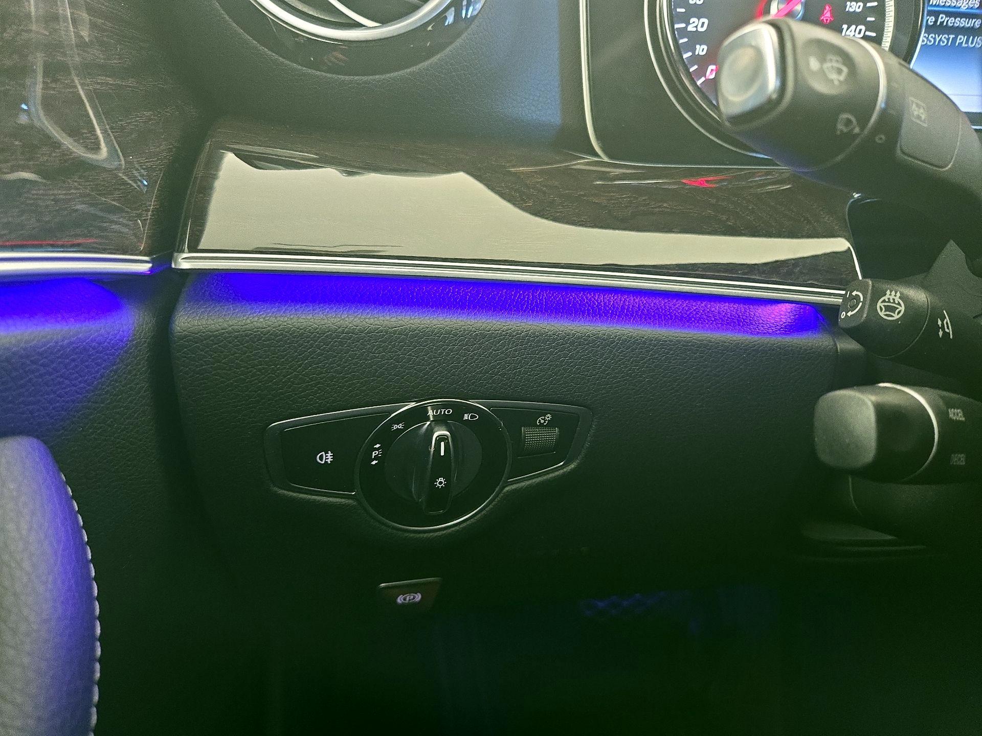 Thumbnail: 2017 Mercedes-Benz E-Class - 13