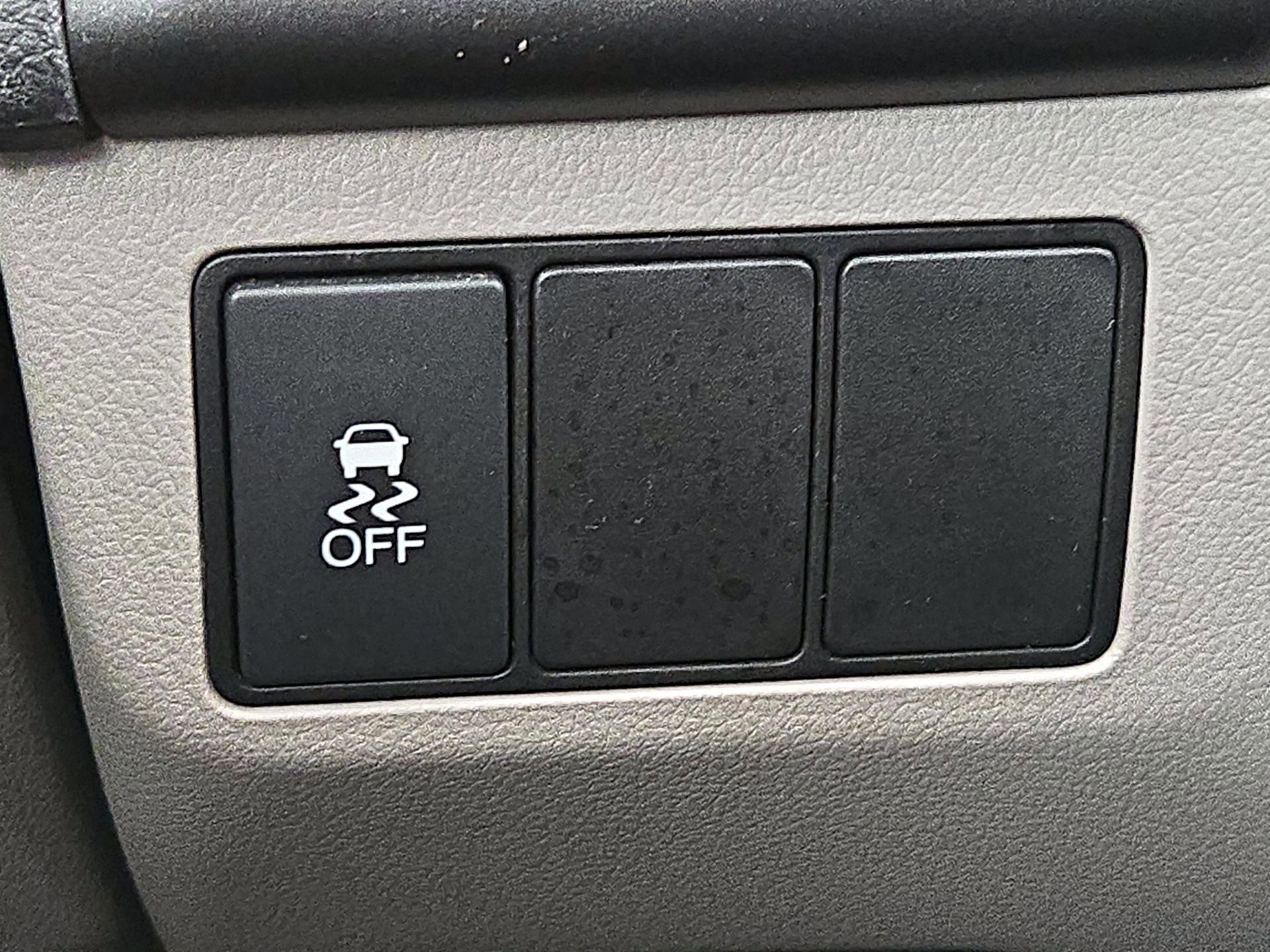 Thumbnail: 2015 Honda Civic - 13