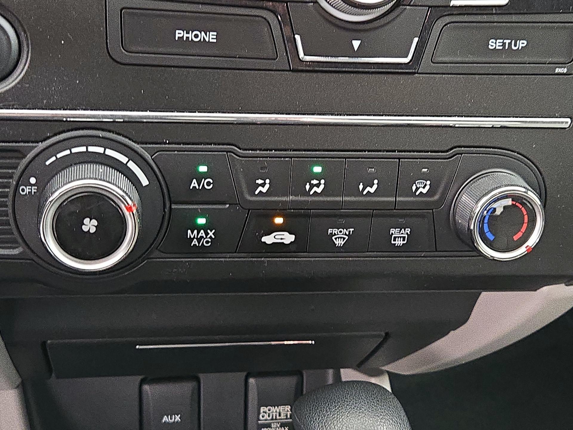 Thumbnail: 2015 Honda Civic - 16