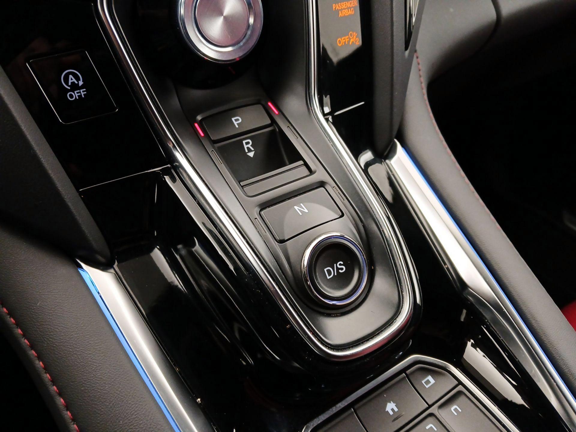 Thumbnail: 2024 Acura RDX - 18