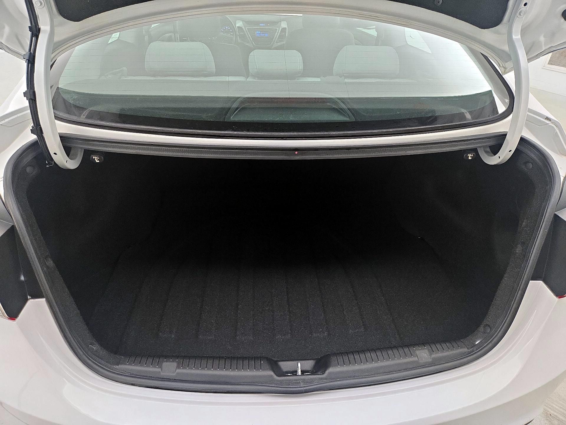 Thumbnail: 2014 Hyundai Elantra - 19