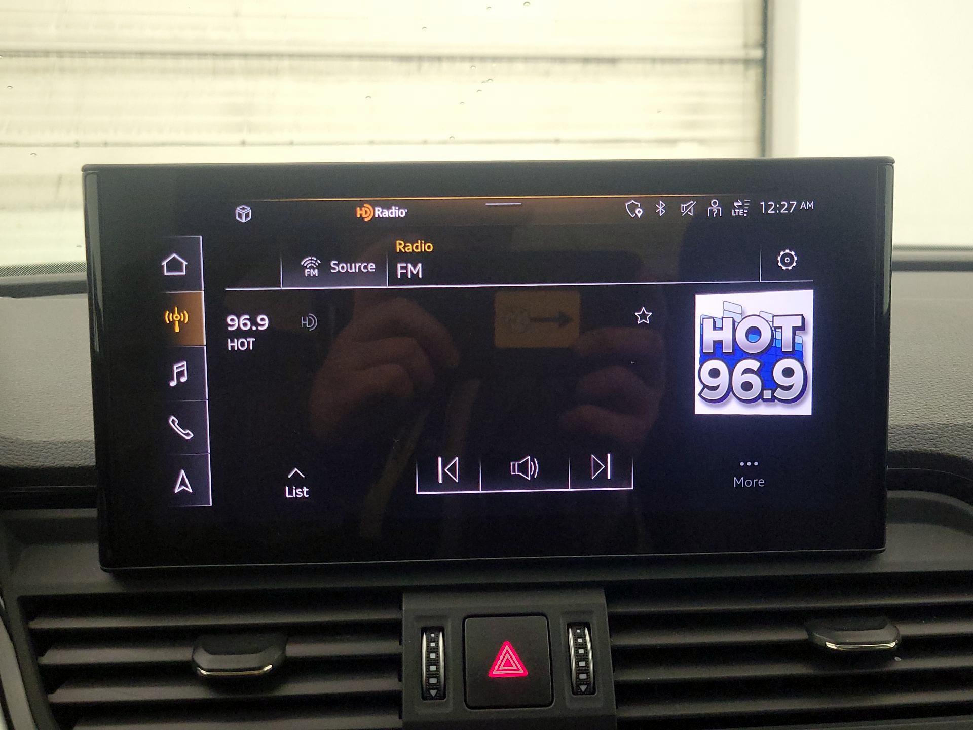 Thumbnail: 2023 Audi Q5 - 15