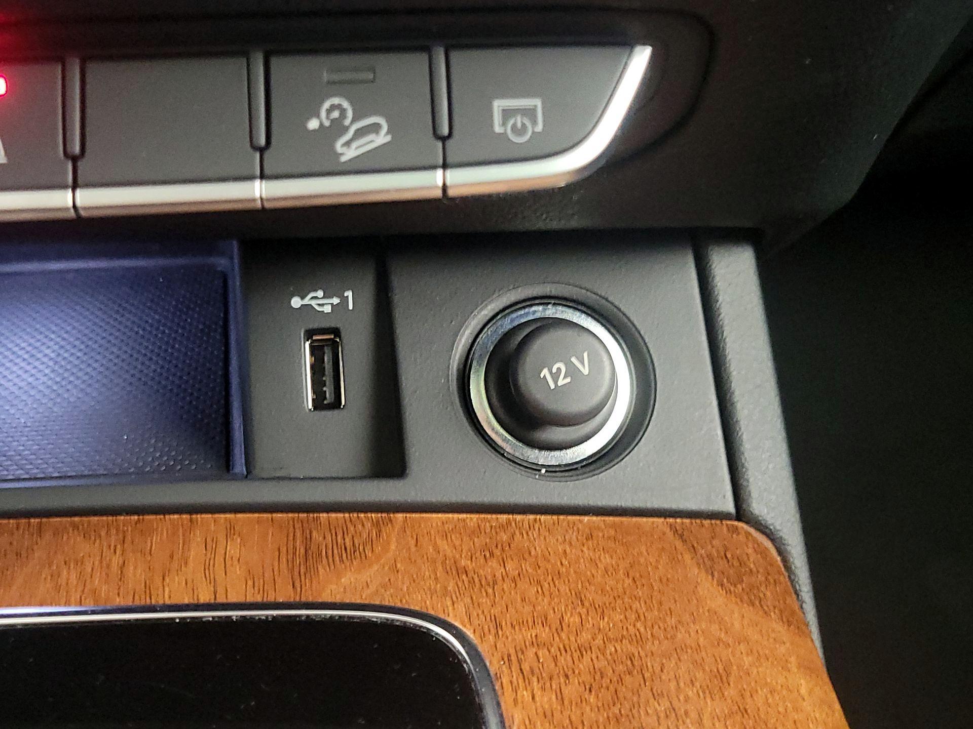 Thumbnail: 2023 Audi Q5 - 18