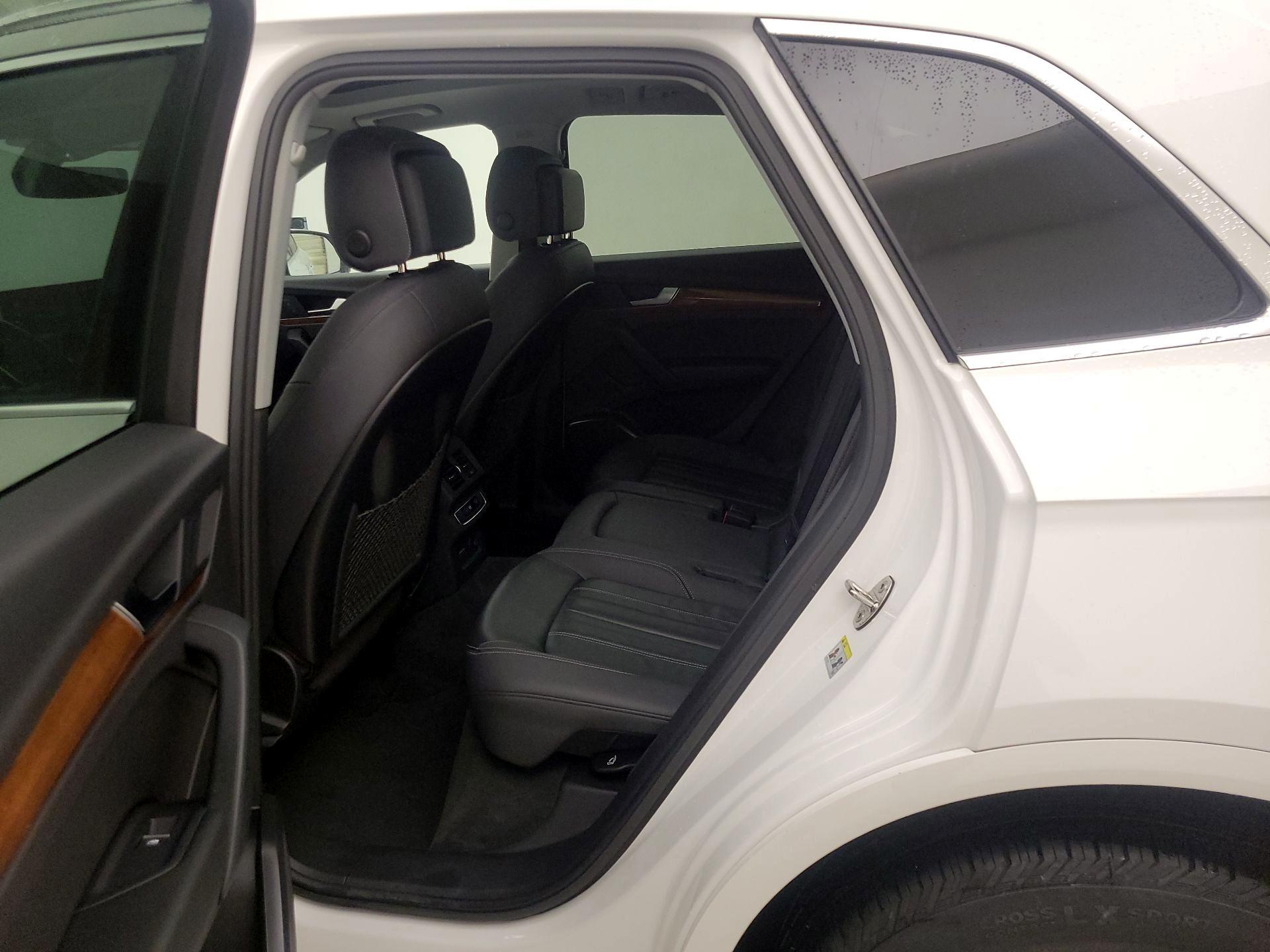 Thumbnail: 2023 Audi Q5 - 20