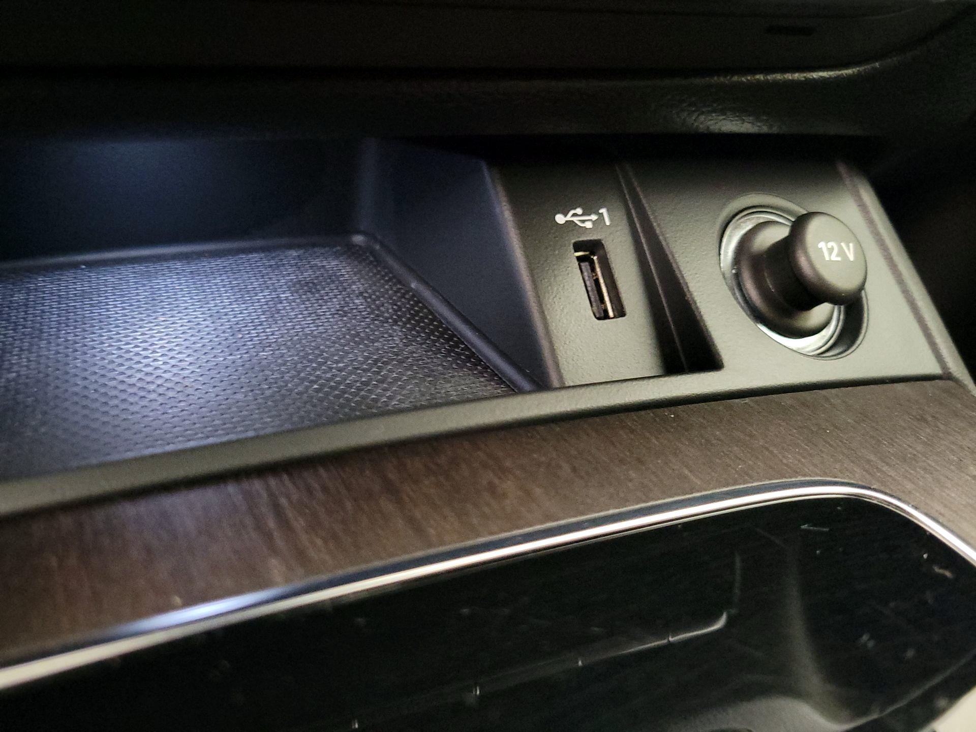 Thumbnail: 2023 Audi Q5 - 19