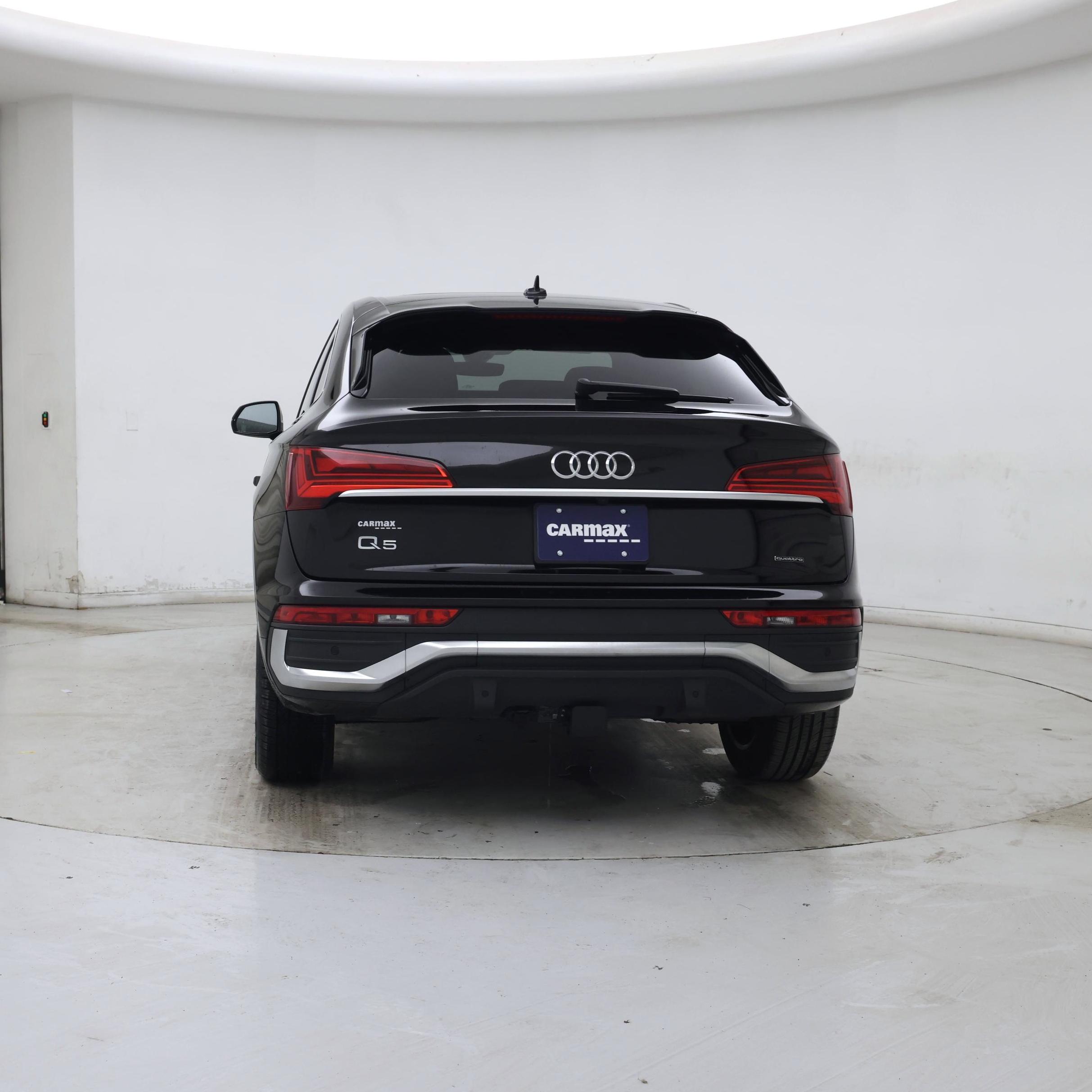 Thumbnail: 2023 Audi Q5 - 6