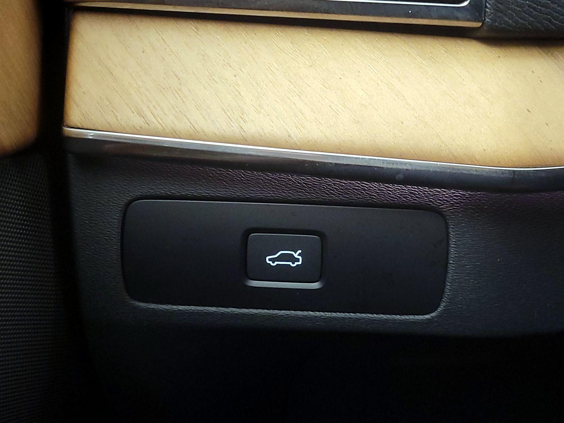 Thumbnail: 2024 Volvo XC90 - 13