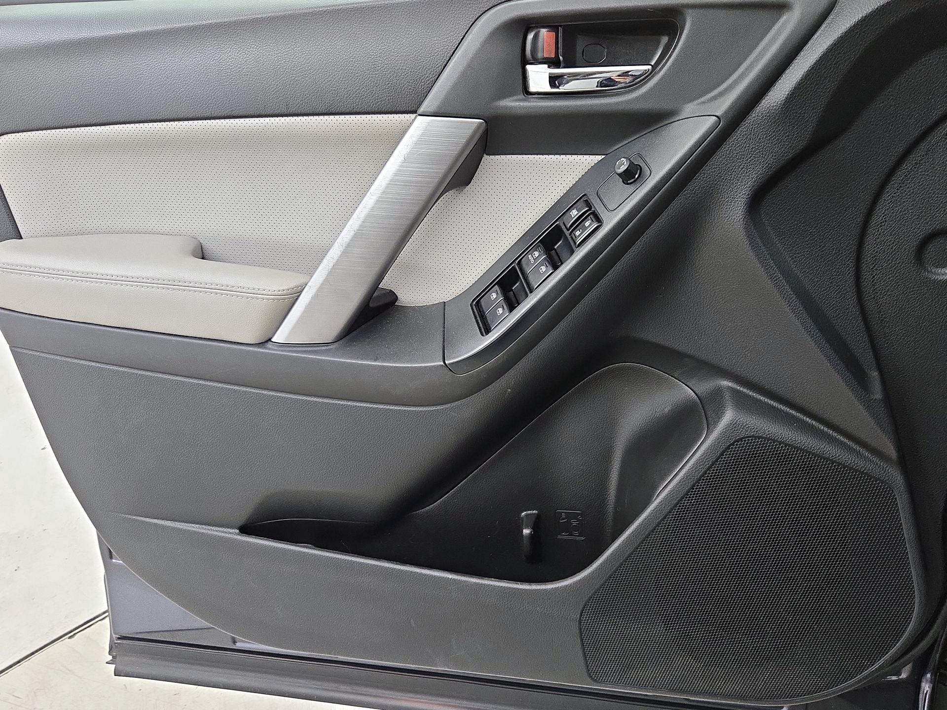 Thumbnail: 2014 Subaru Forester - 12