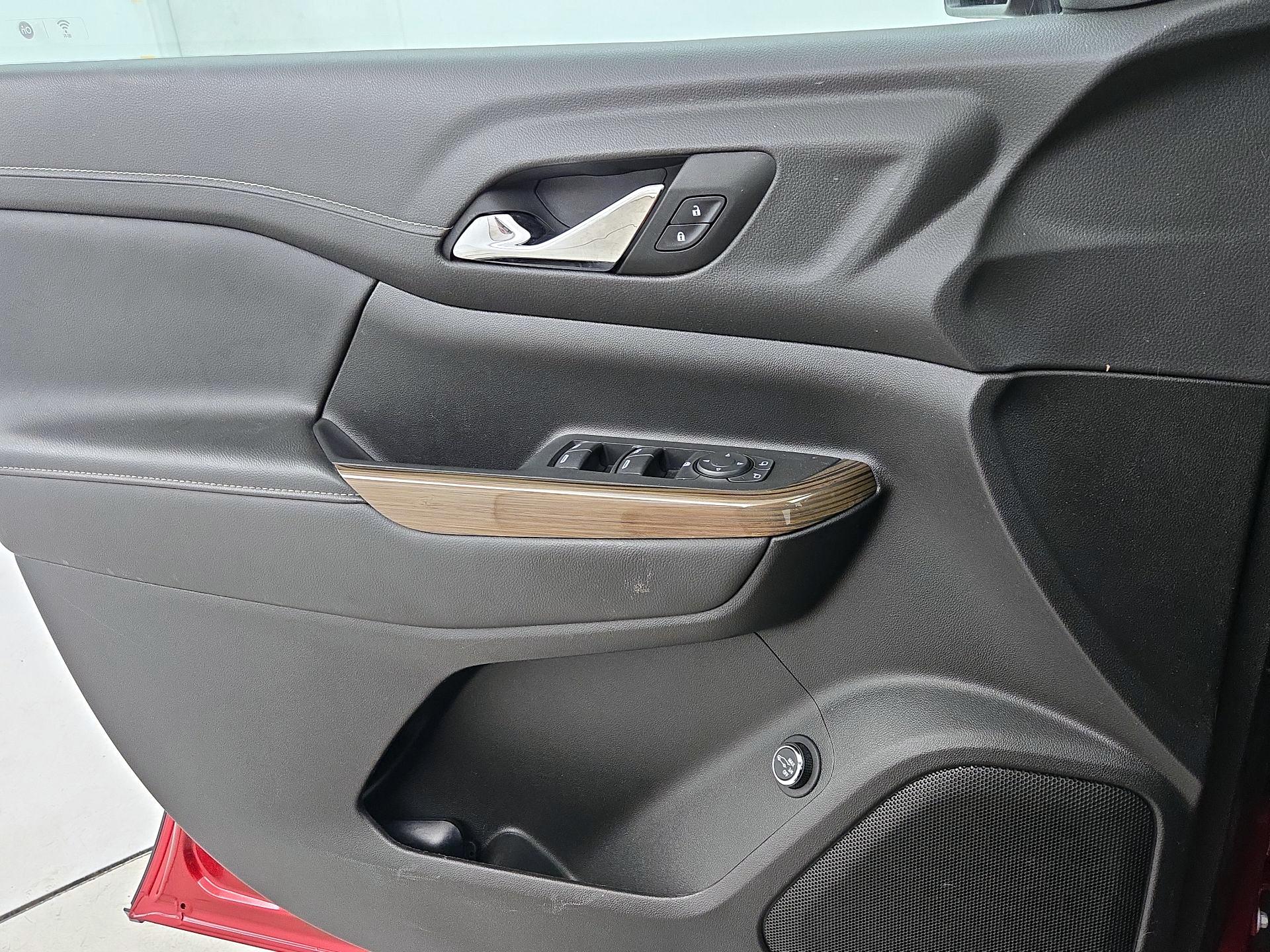 Thumbnail: 2023 GMC Acadia - 12