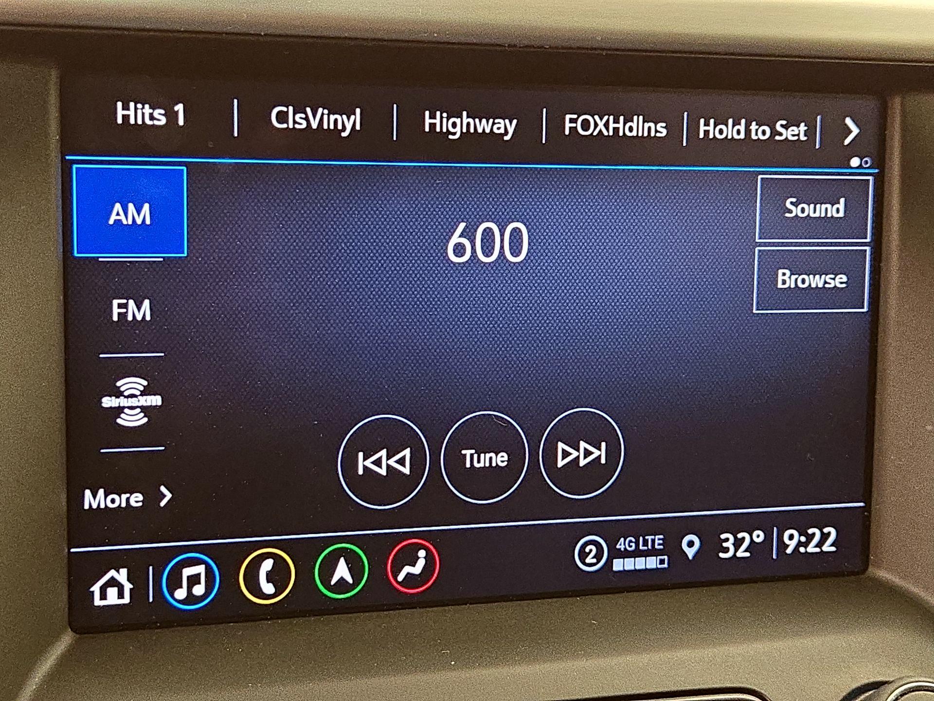 Thumbnail: 2023 GMC Acadia - 16