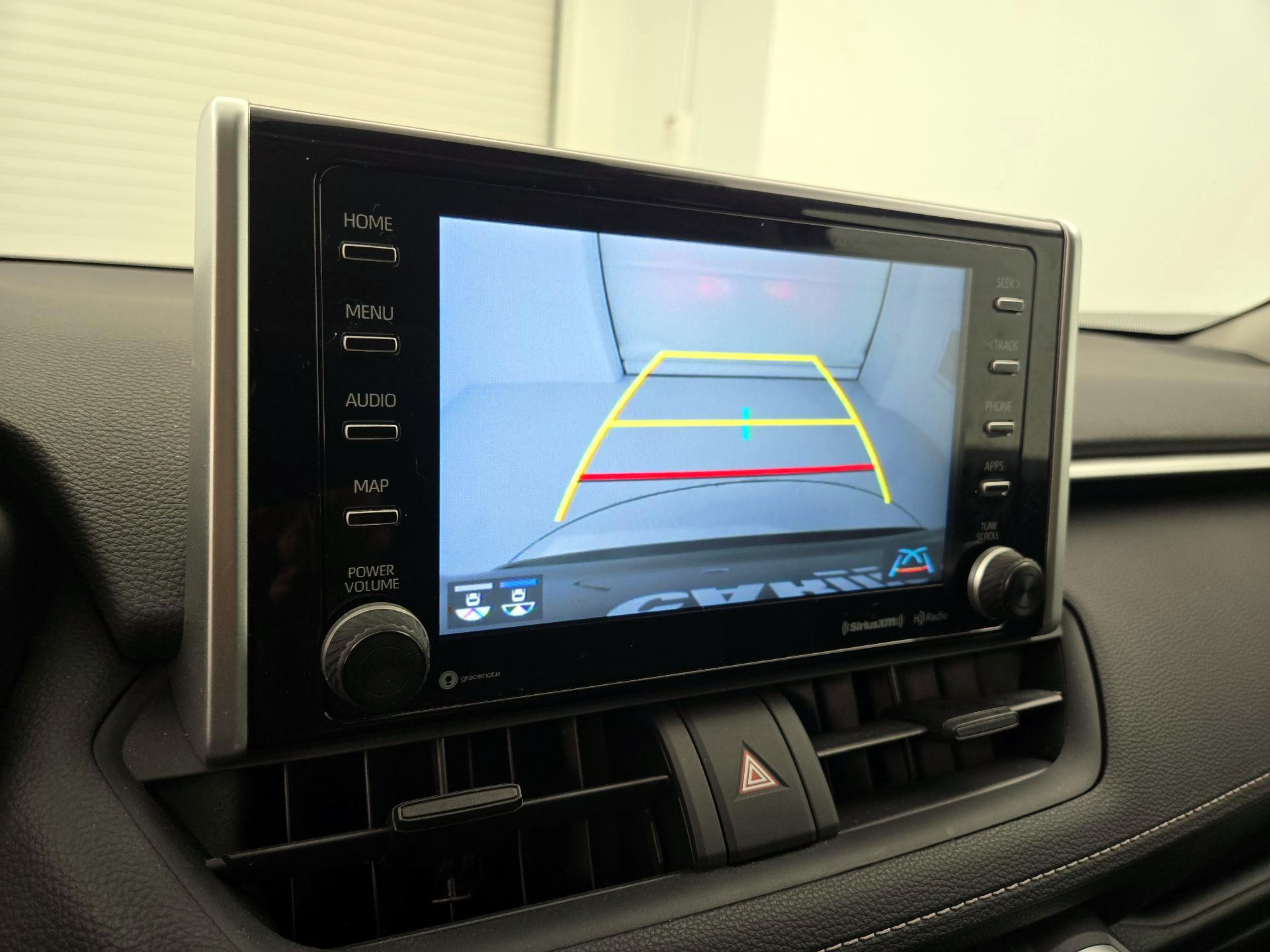 Thumbnail: 2021 Toyota RAV4 - 14