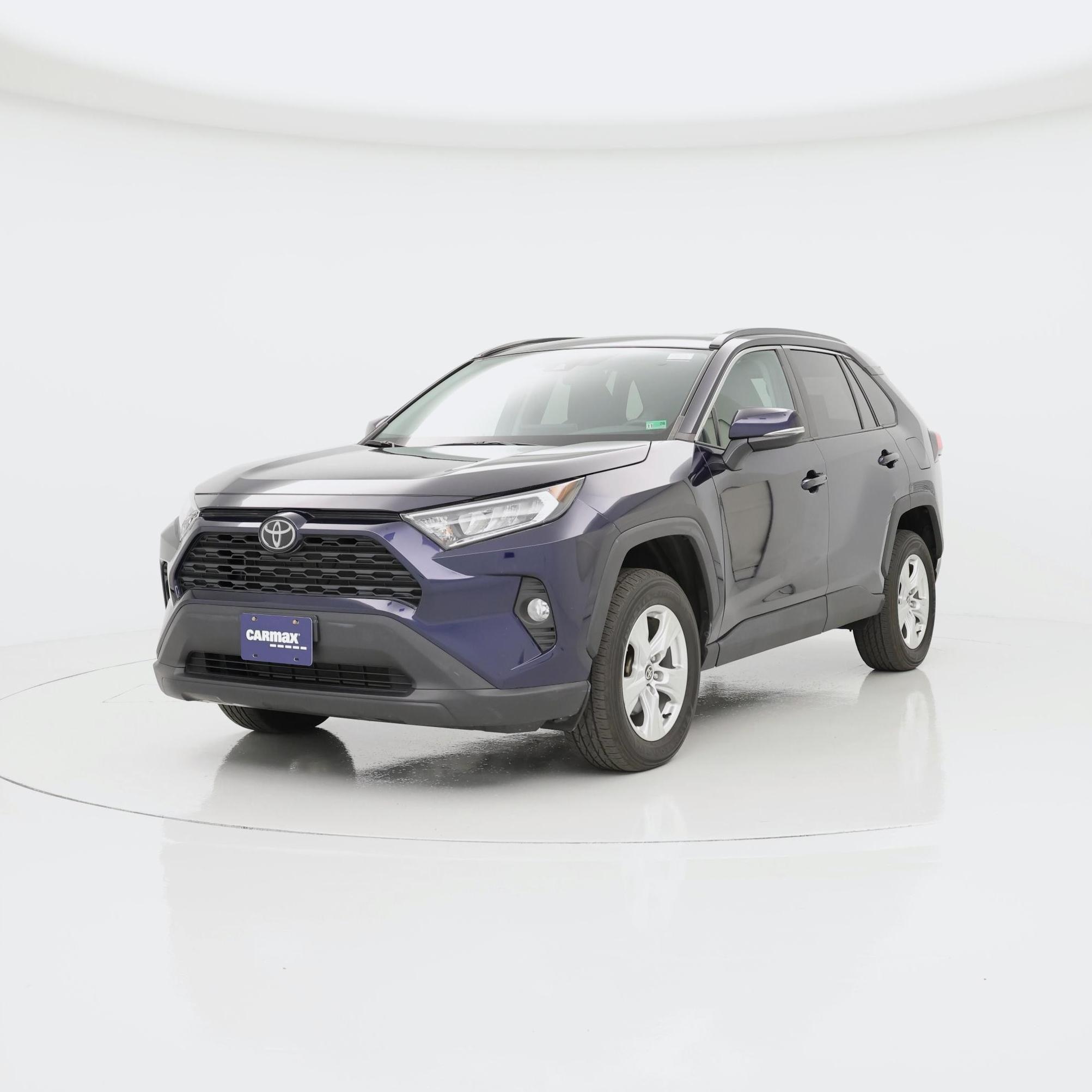 Thumbnail: 2021 Toyota RAV4 - 4