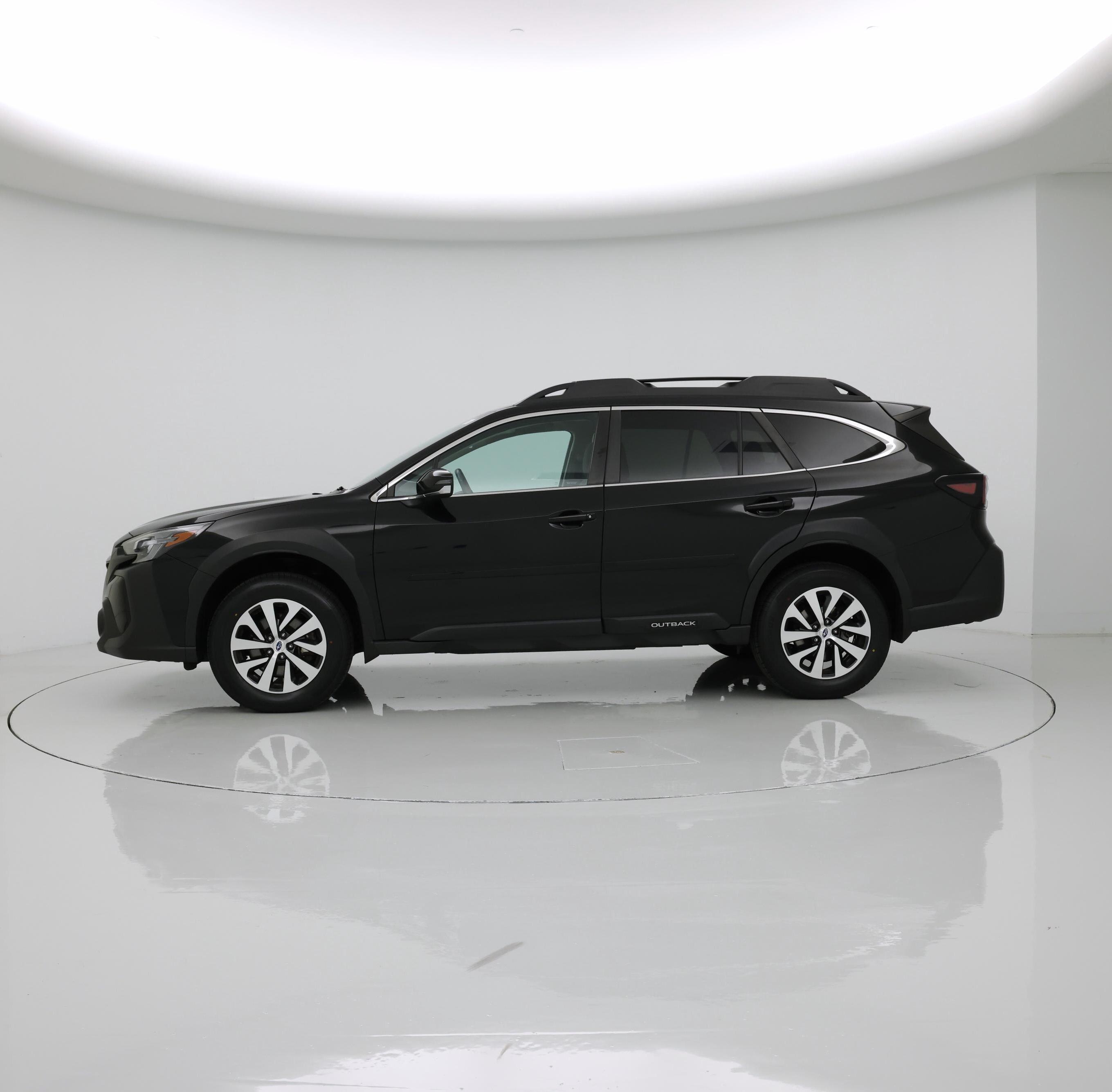 Thumbnail: 2023 Subaru Outback - 3