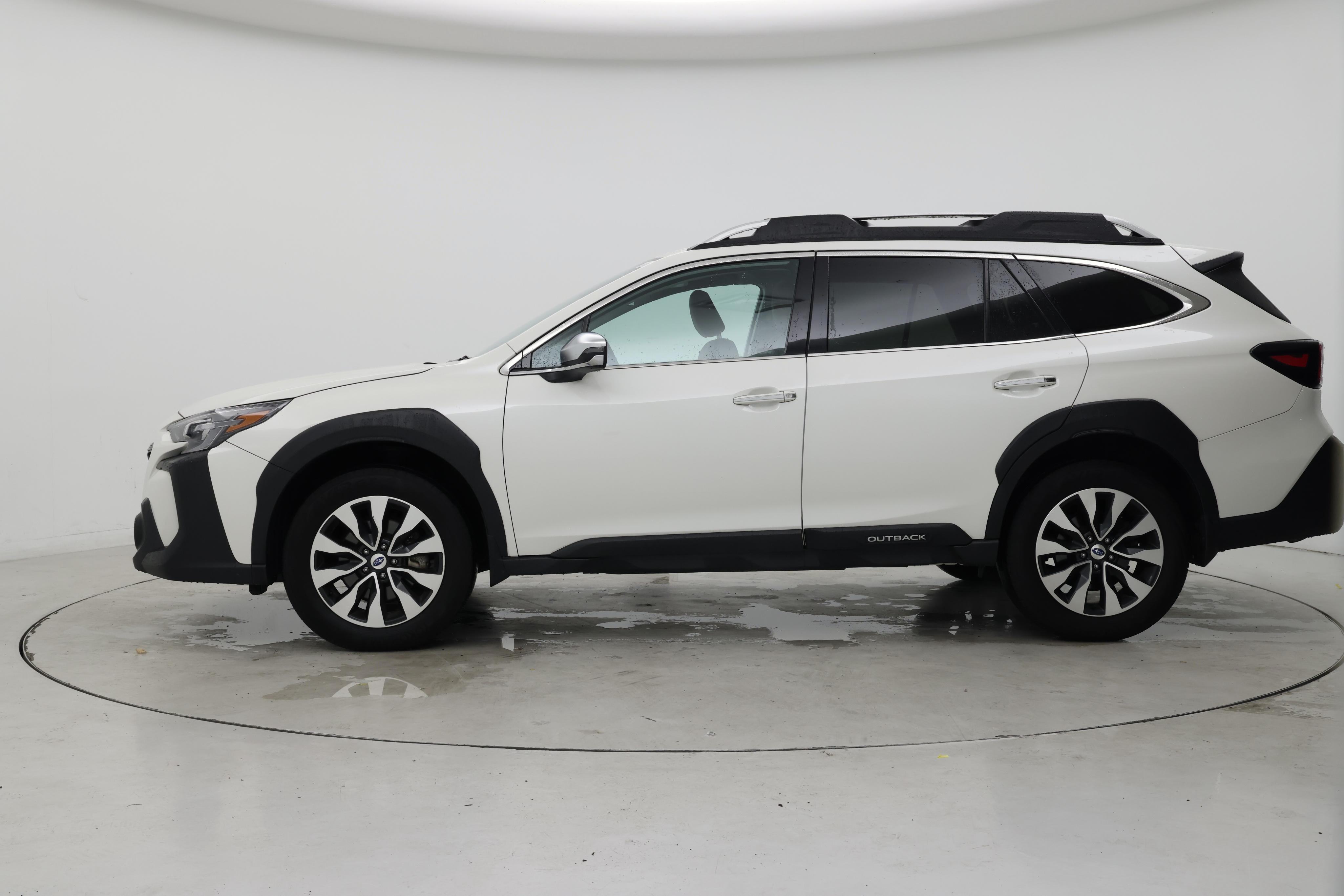 Thumbnail: 2023 Subaru Outback - 3