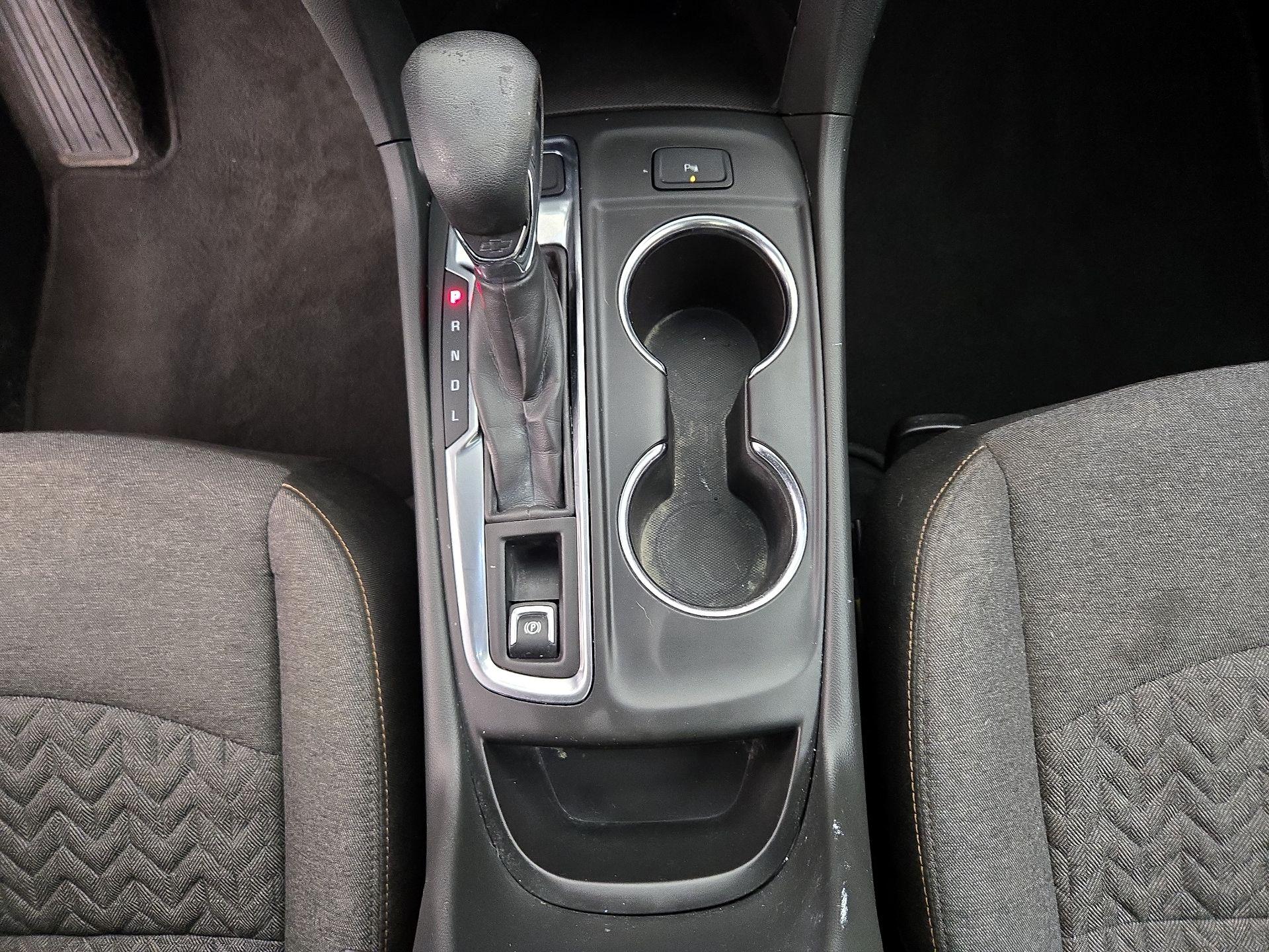 Thumbnail: 2022 Chevrolet Equinox - 18