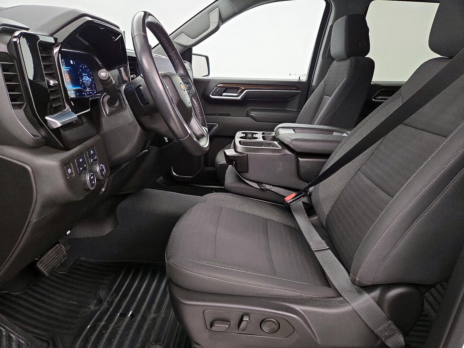 Thumbnail: 2022 Chevrolet Silverado 1500 - 11