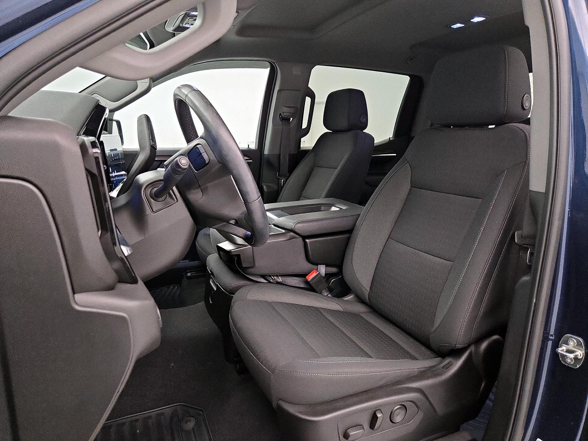 Thumbnail: 2022 Chevrolet Silverado 1500 - 11