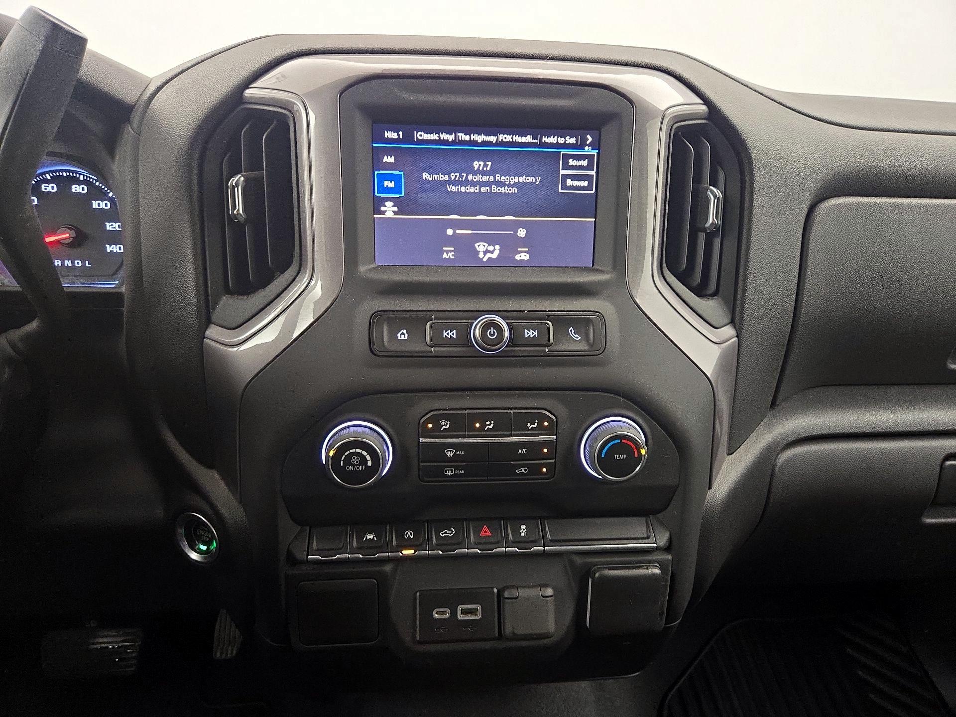 Thumbnail: 2022 Chevrolet Silverado 1500 - 16