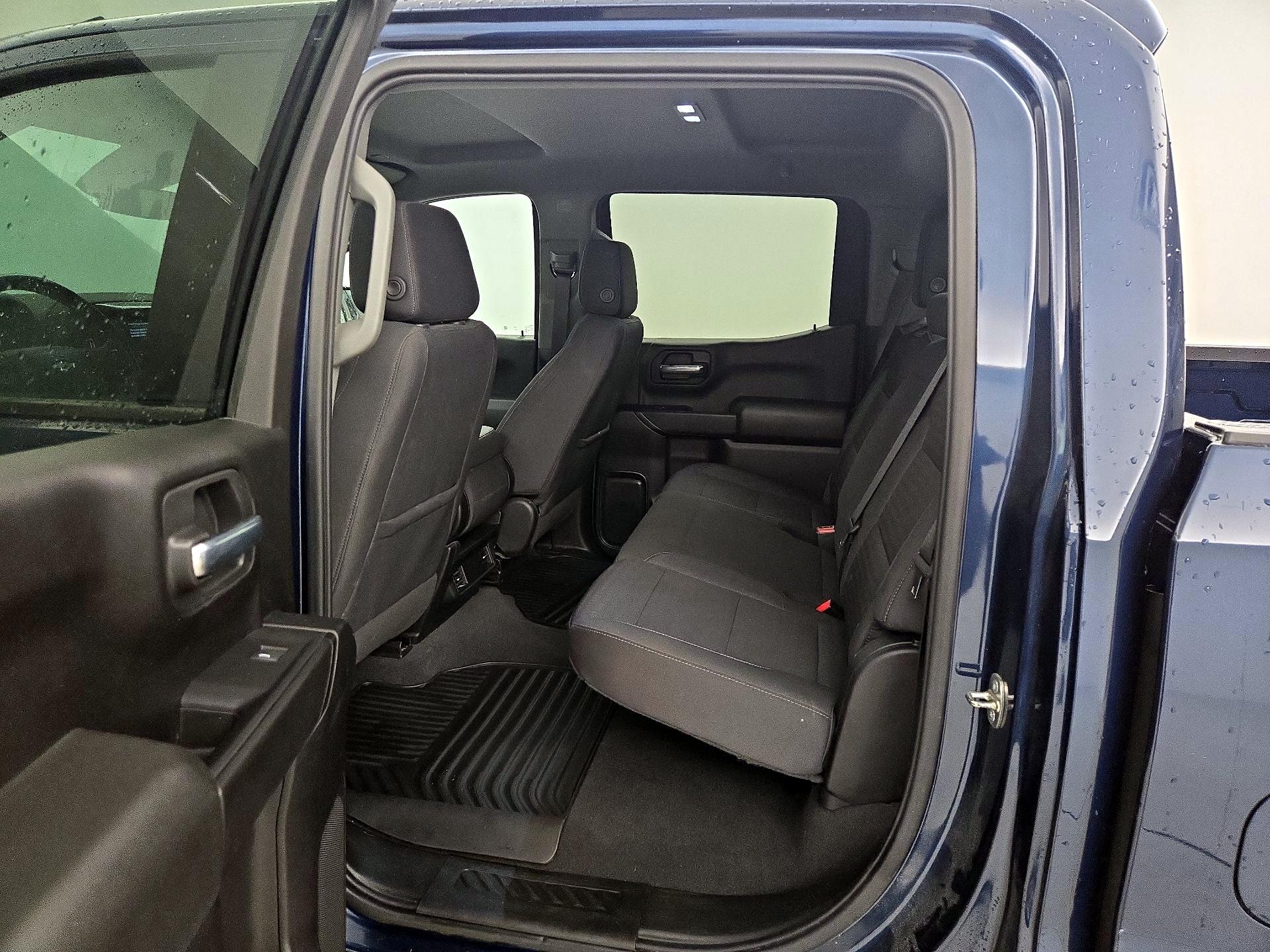 Thumbnail: 2022 Chevrolet Silverado 1500 - 19