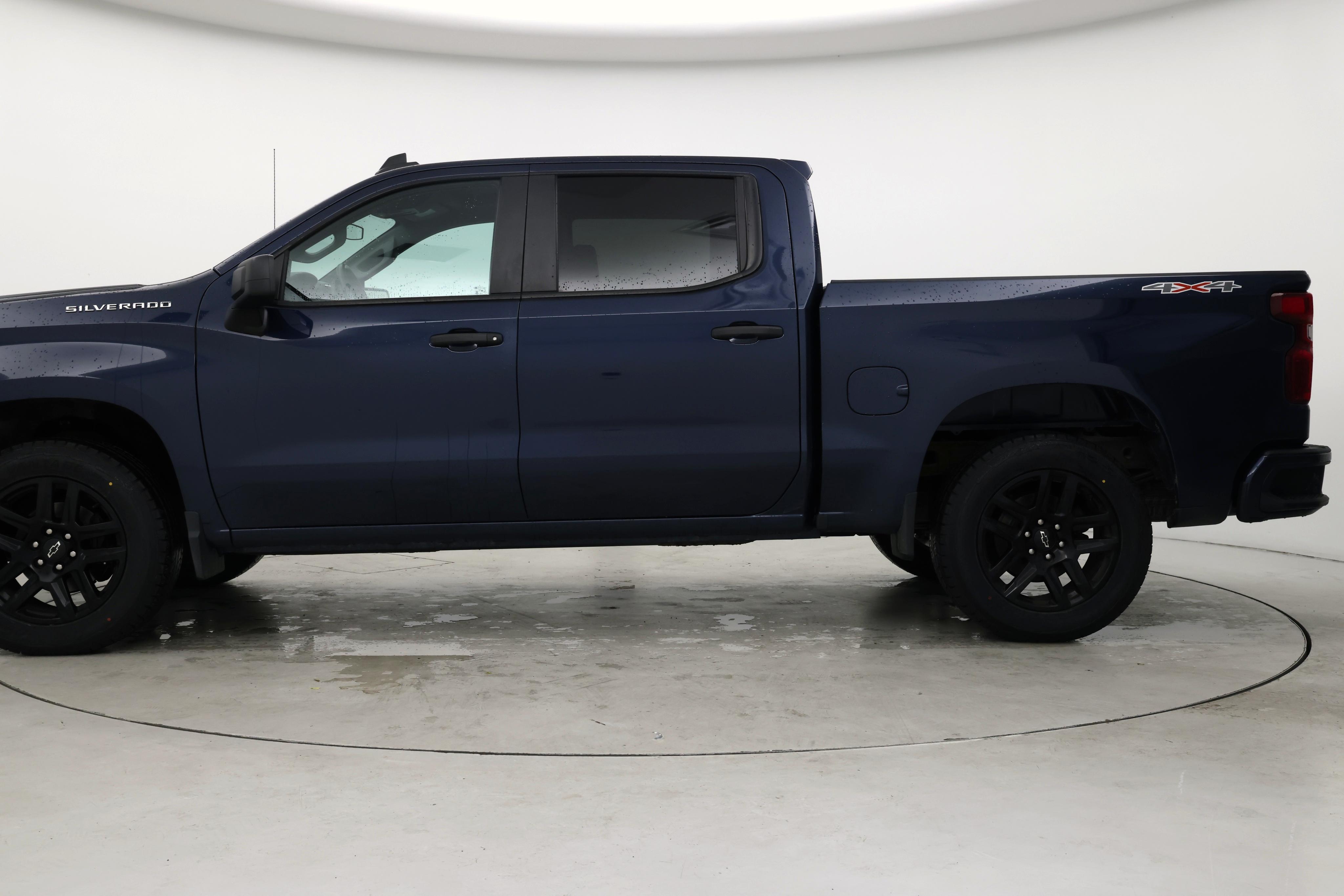 Thumbnail: 2022 Chevrolet Silverado 1500 - 3