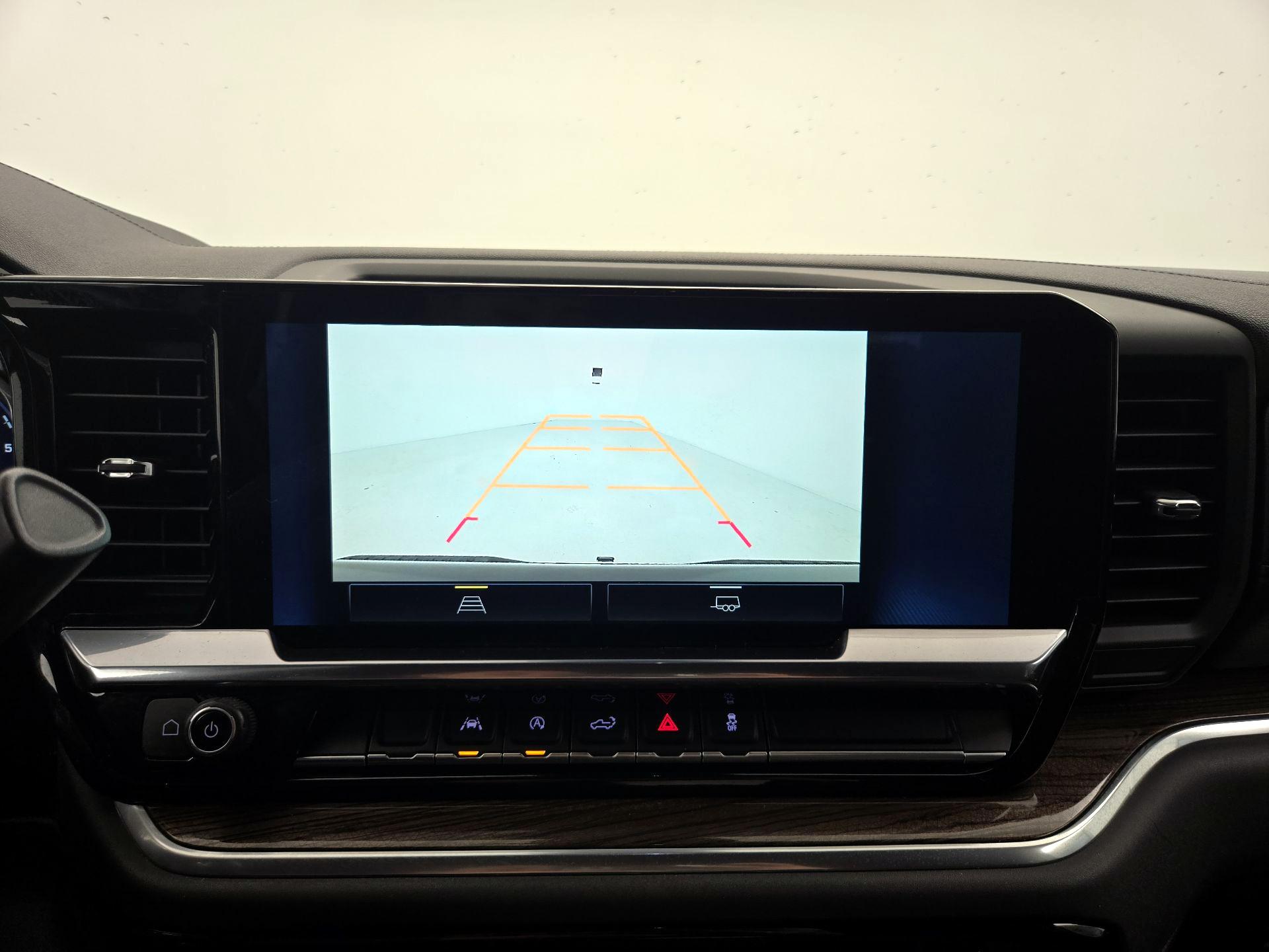 Thumbnail: 2022 Chevrolet Silverado 1500 - 14