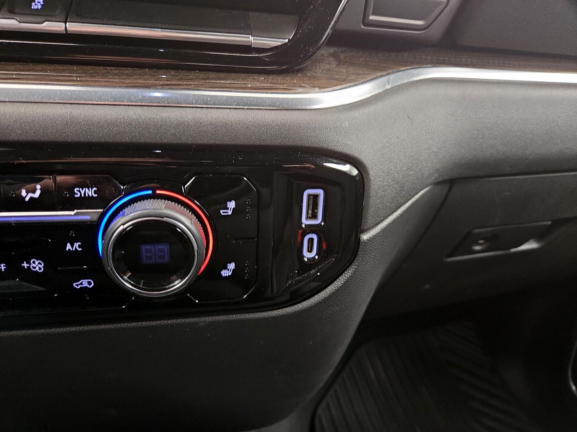 Thumbnail: 2022 Chevrolet Silverado 1500 - 18