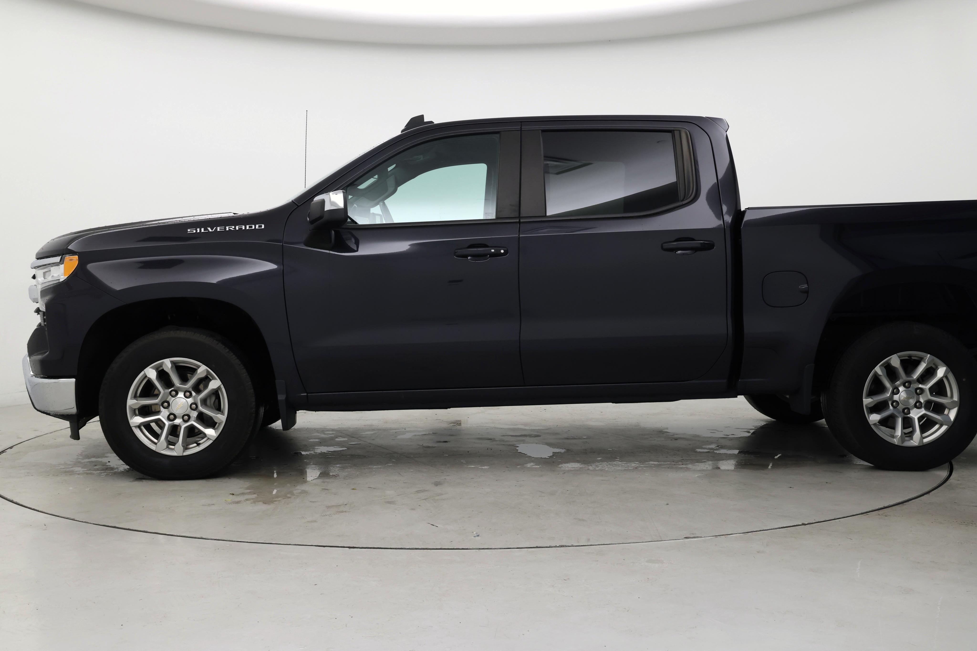 Thumbnail: 2022 Chevrolet Silverado 1500 - 3