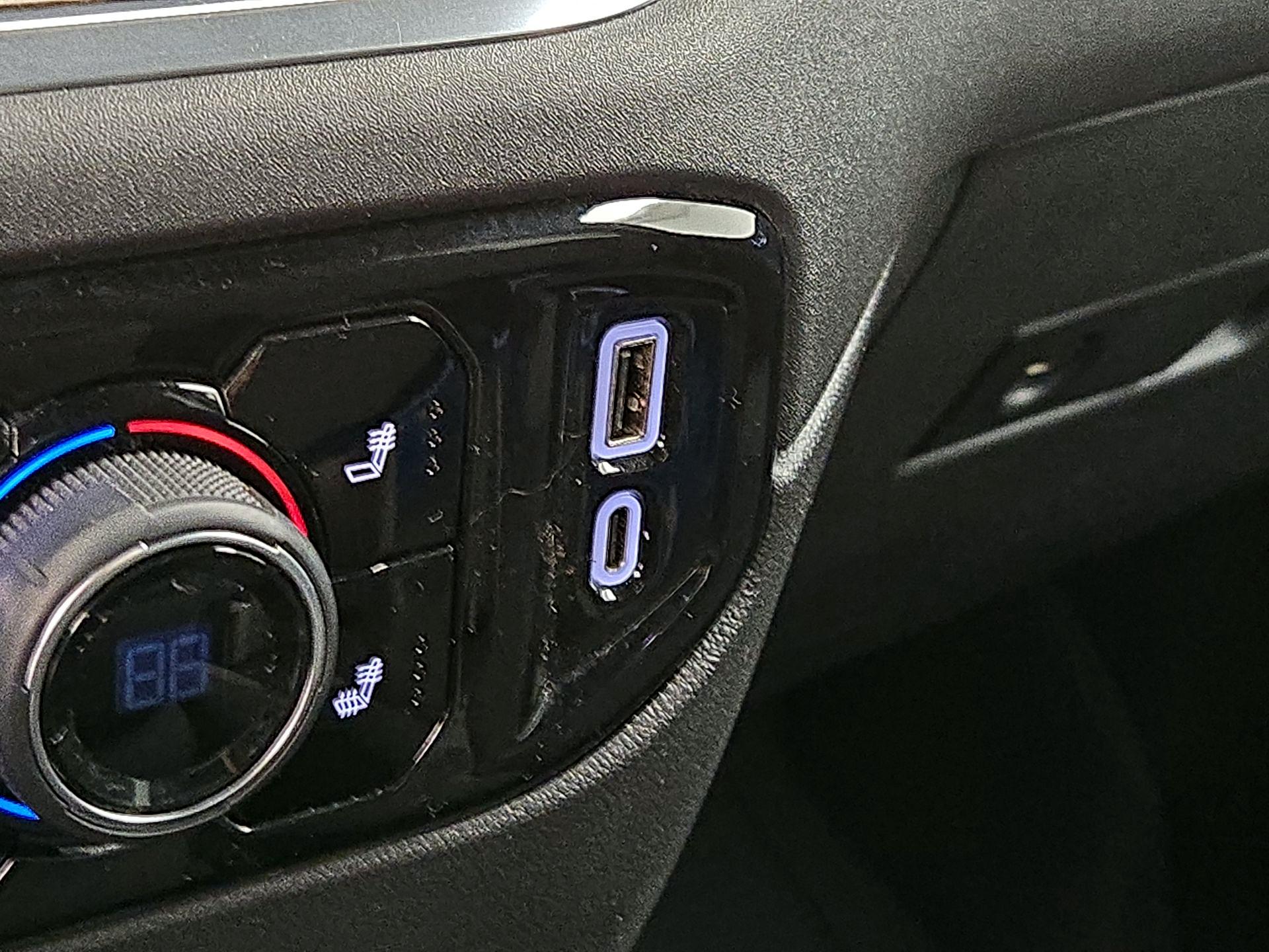 Thumbnail: 2023 Chevrolet Silverado 1500 - 19