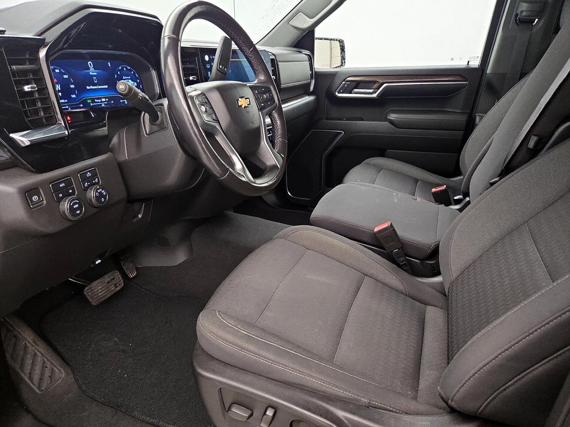 Thumbnail: 2022 Chevrolet Silverado 1500 - 11