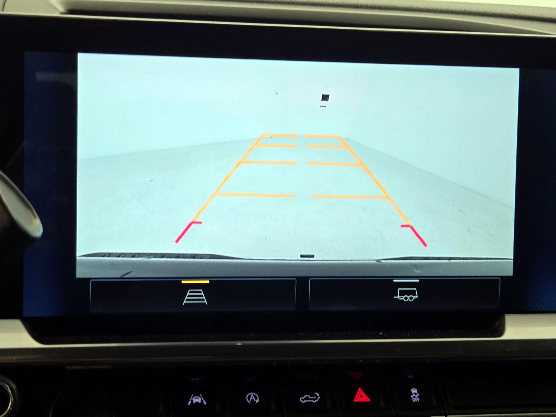 Thumbnail: 2022 Chevrolet Silverado 1500 - 14