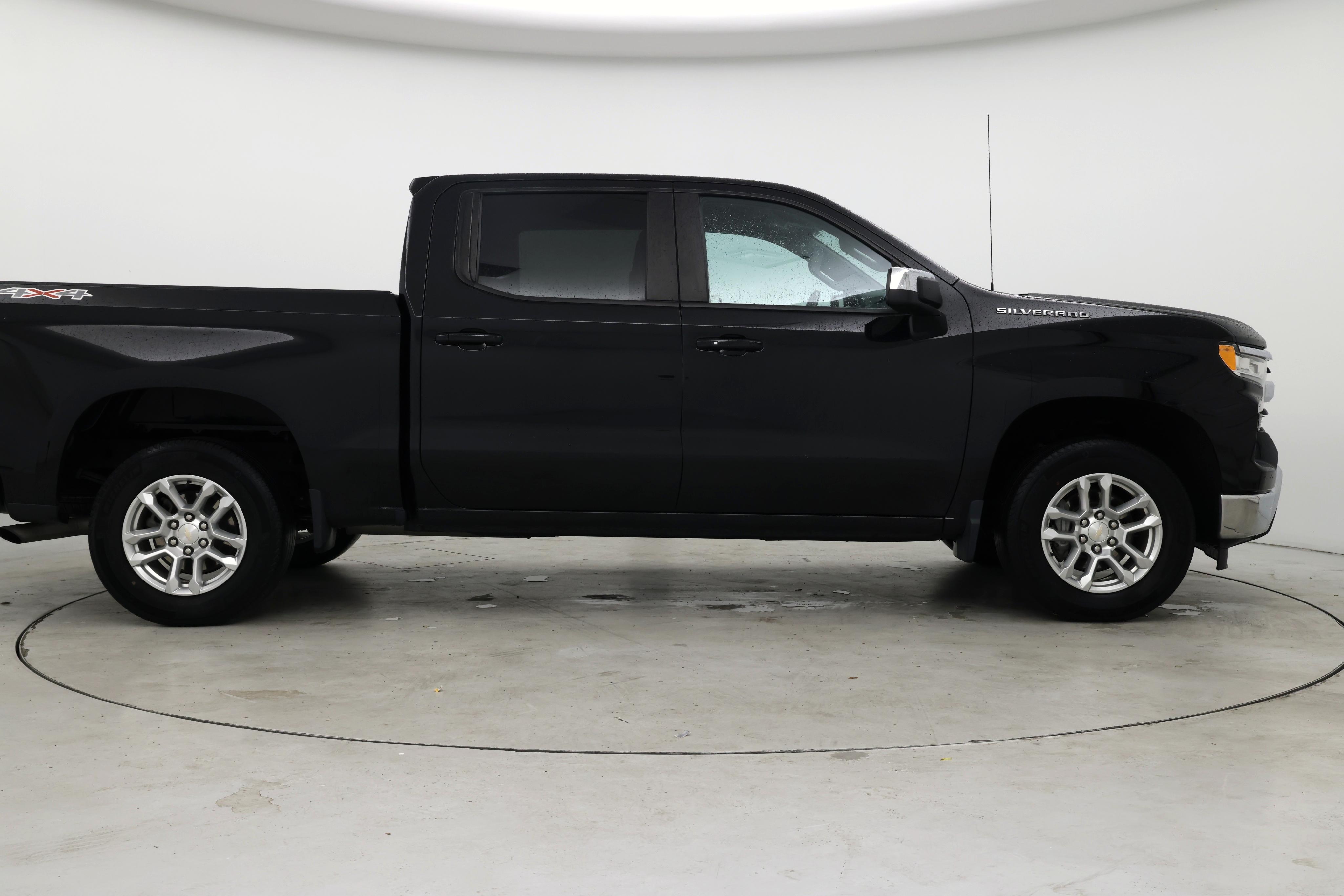 Thumbnail: 2022 Chevrolet Silverado 1500 - 7