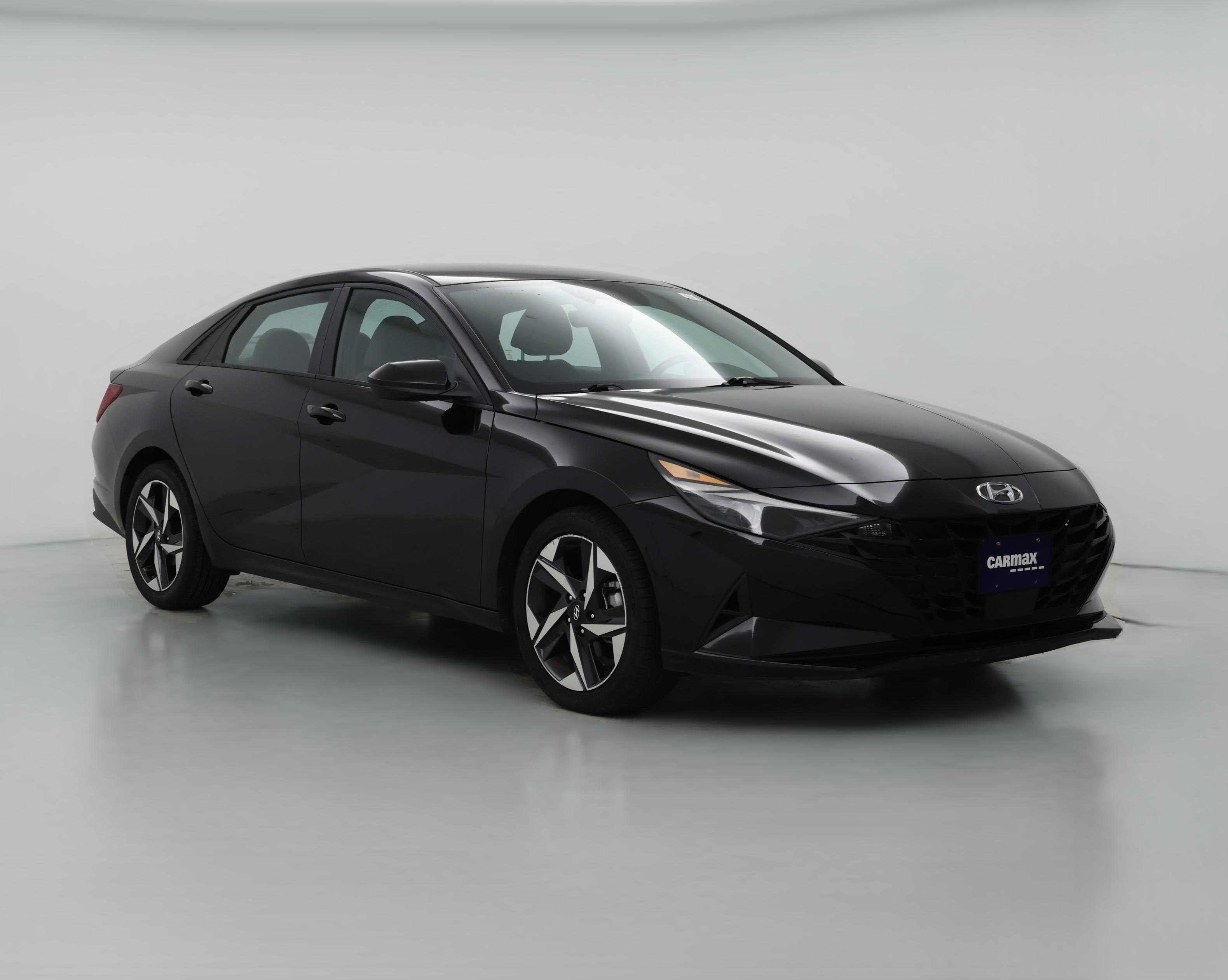 Thumbnail: 2023 Hyundai Elantra - 1