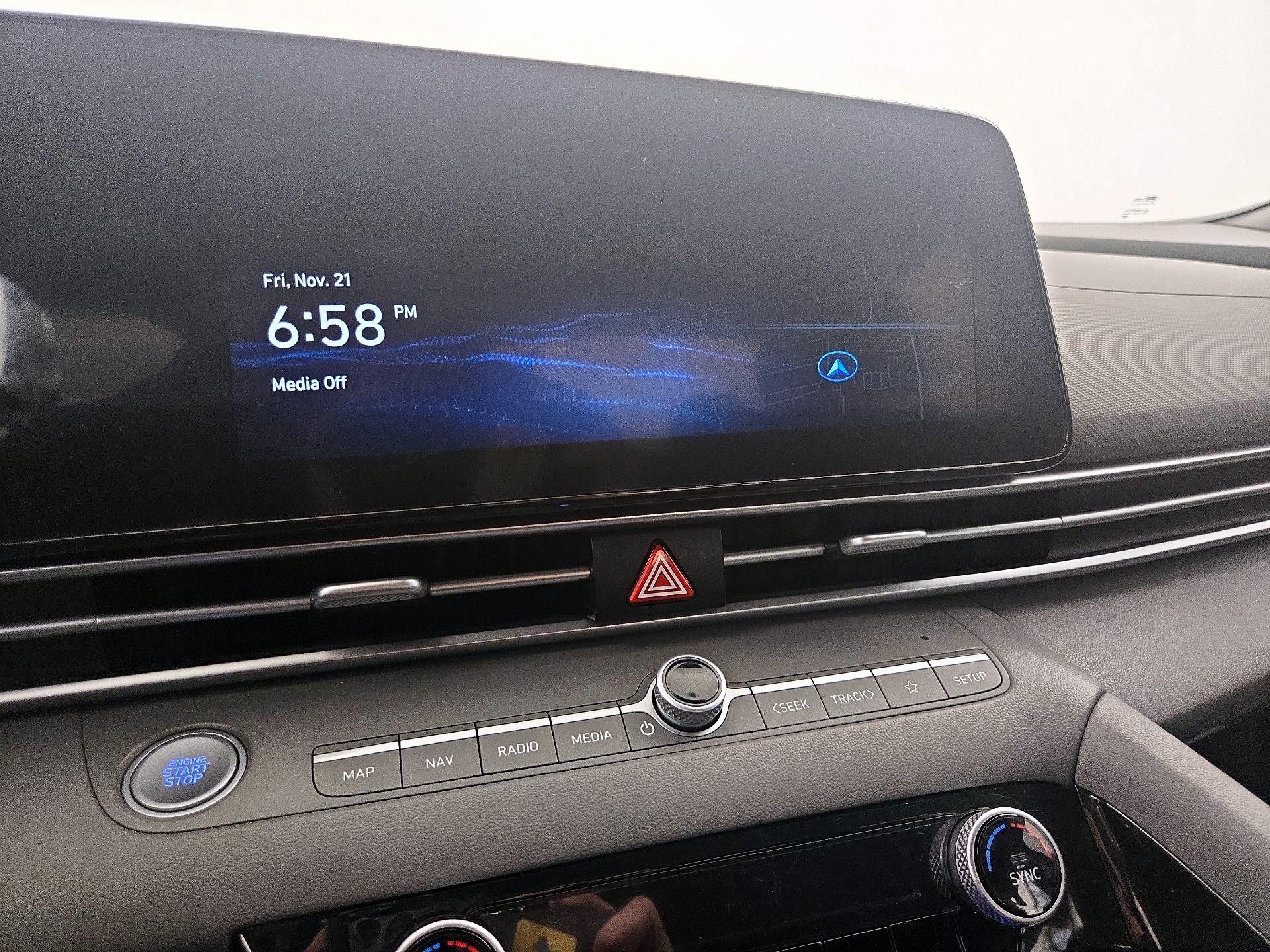 Thumbnail: 2023 Hyundai Elantra - 16