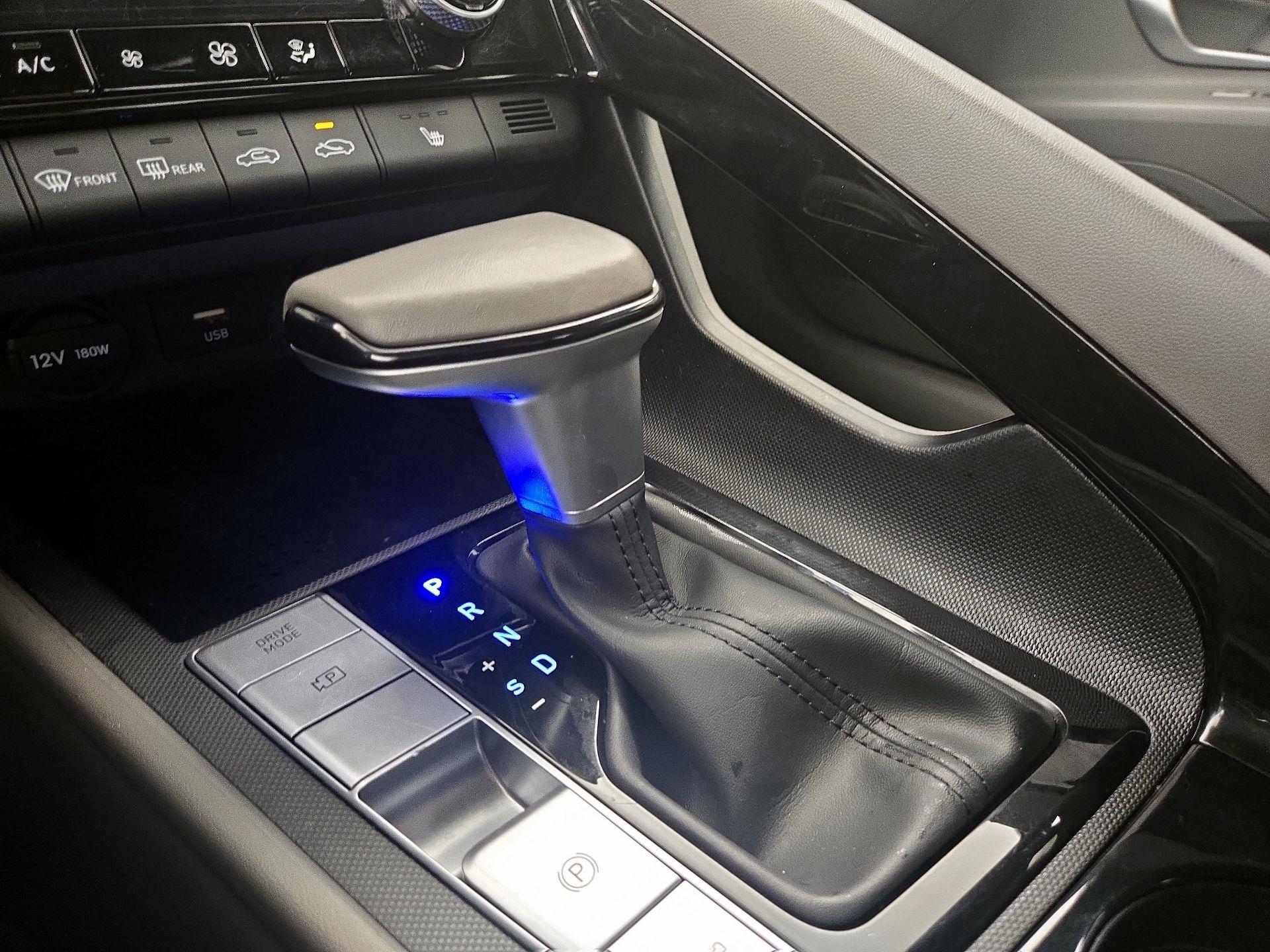 Thumbnail: 2023 Hyundai Elantra - 18