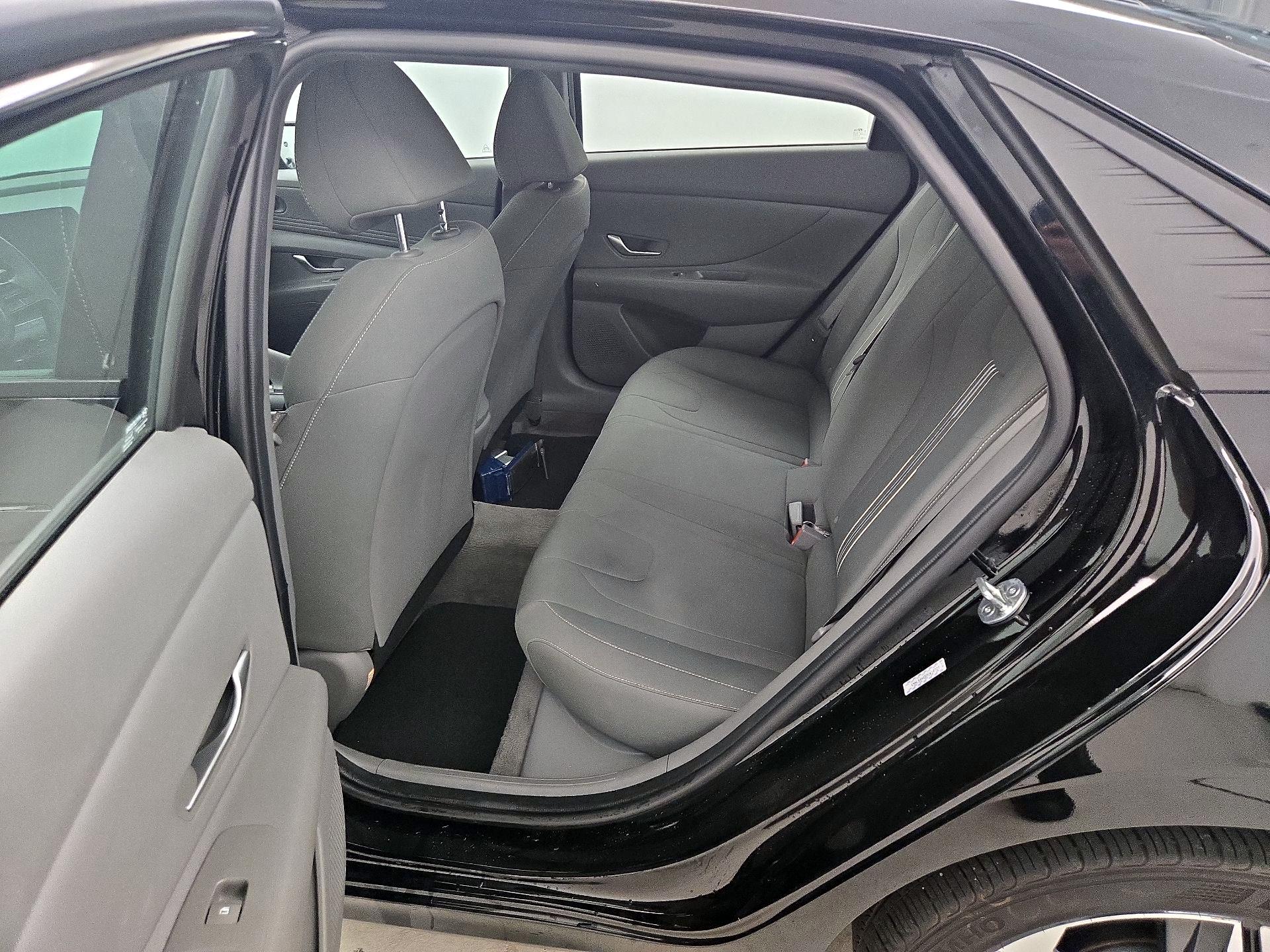 Thumbnail: 2023 Hyundai Elantra - 20