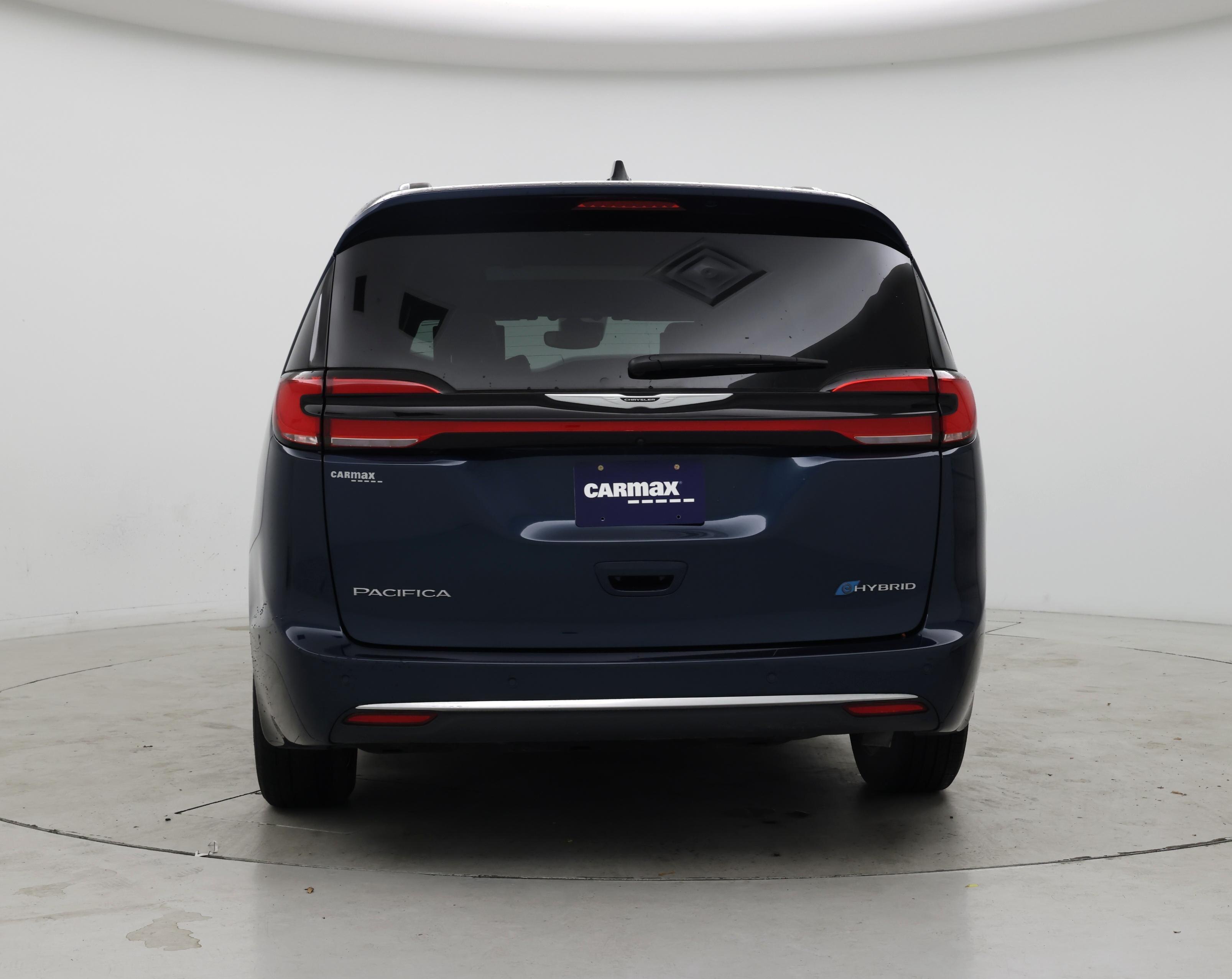 Thumbnail: 2023 Chrysler Pacifica - 6