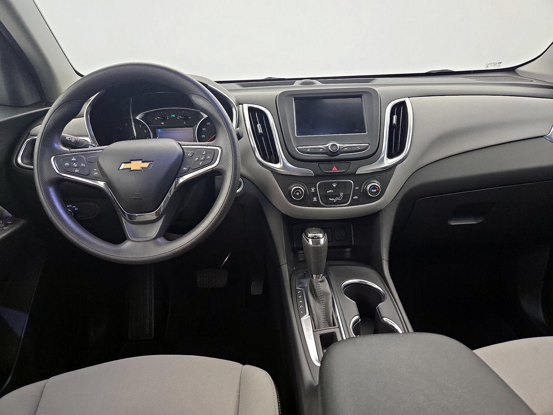 Thumbnail: 2021 Chevrolet Equinox - 9