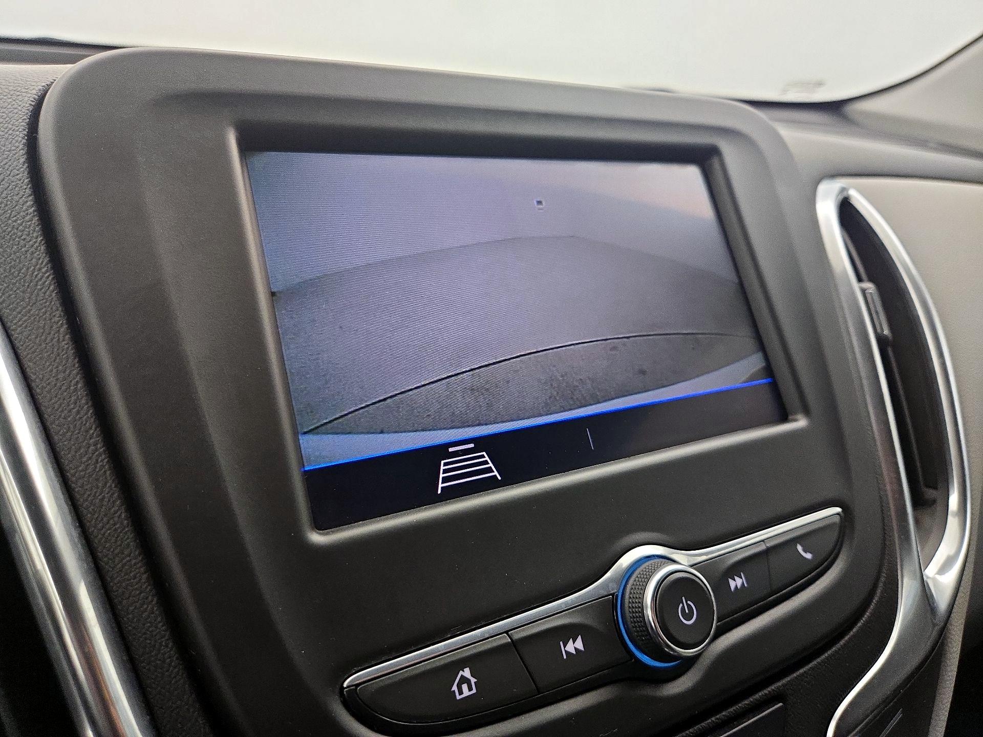 Thumbnail: 2021 Chevrolet Equinox - 14