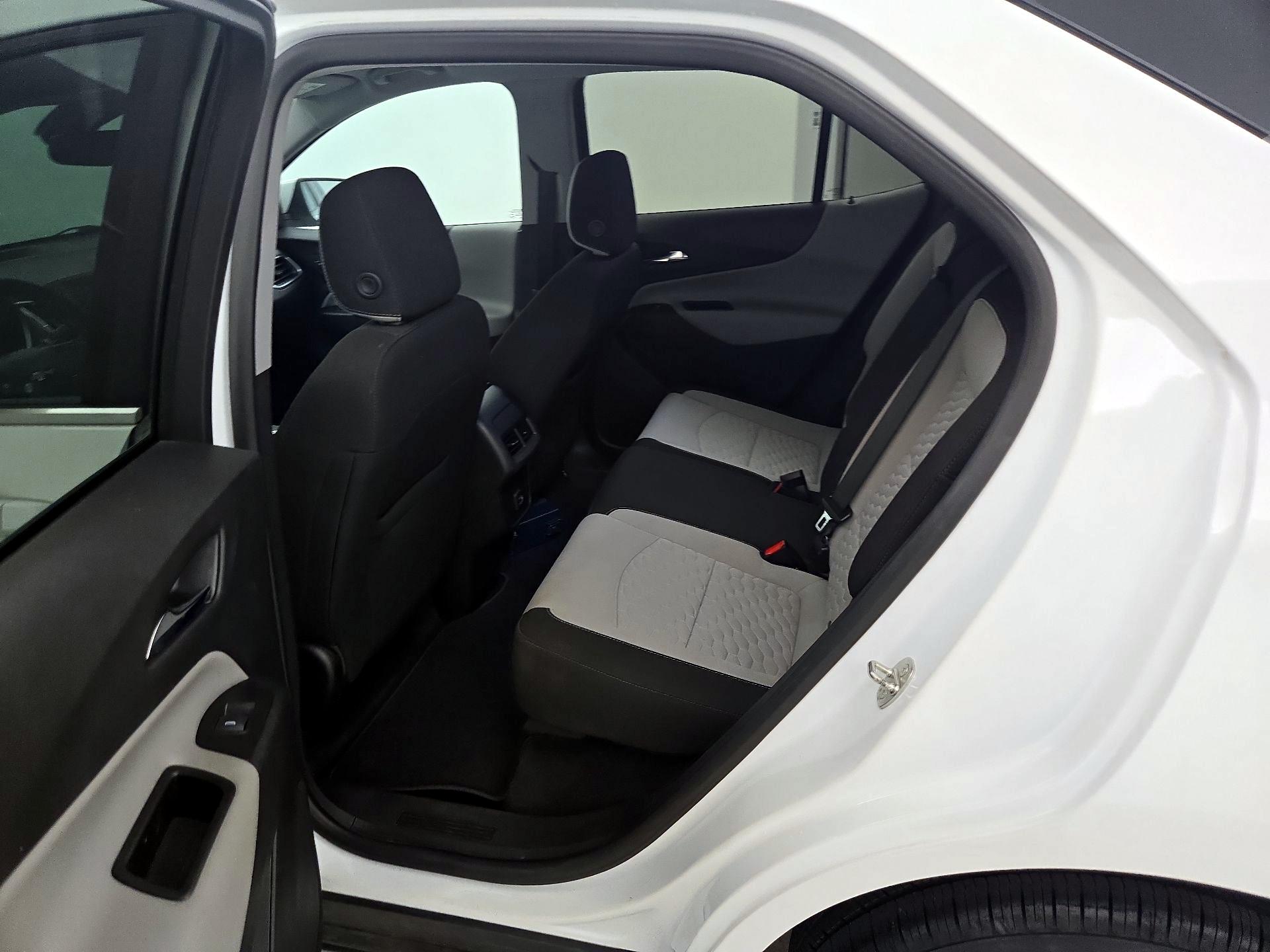 Thumbnail: 2021 Chevrolet Equinox - 19