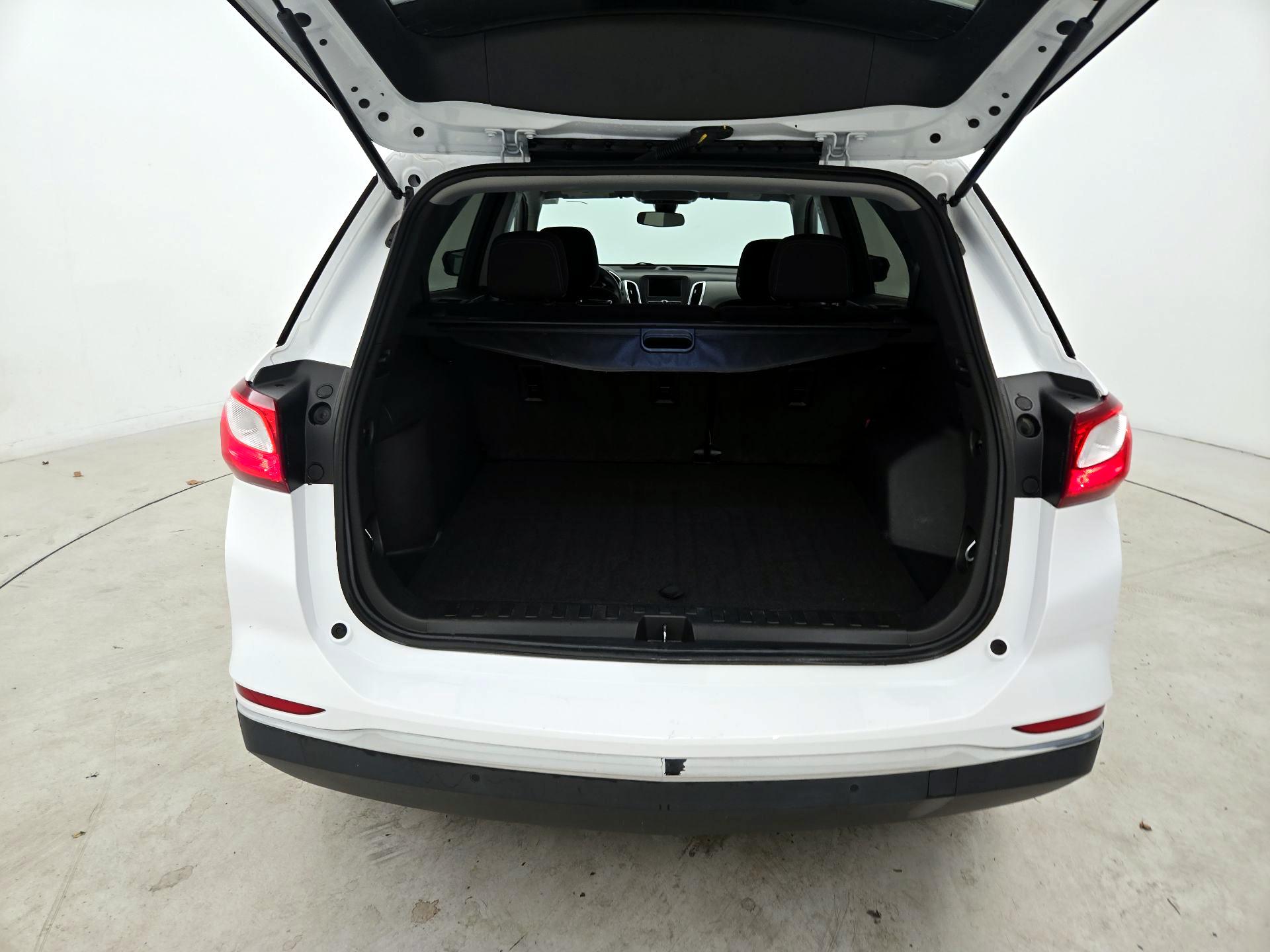 Thumbnail: 2021 Chevrolet Equinox - 20